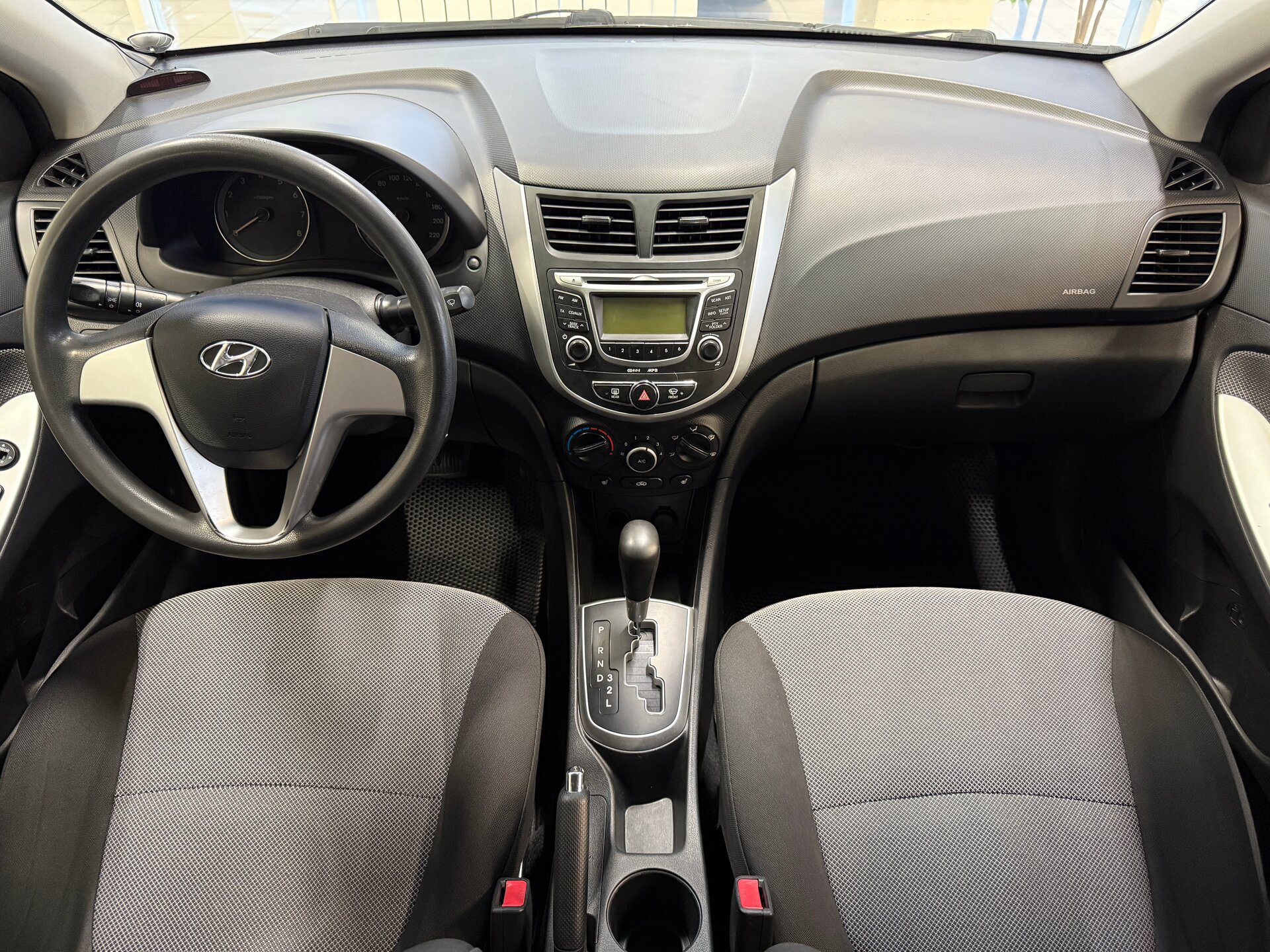 Hyundai Solaris, I 2011 Hyundai Solaris, I 2011