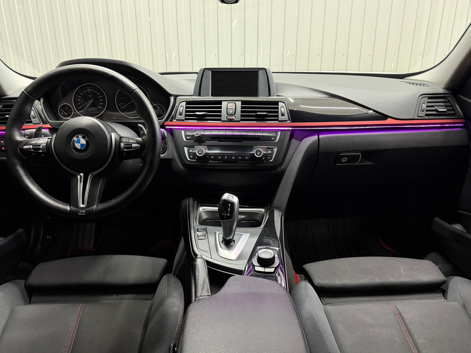 BMW 3 серии, VI (F3x) 2013