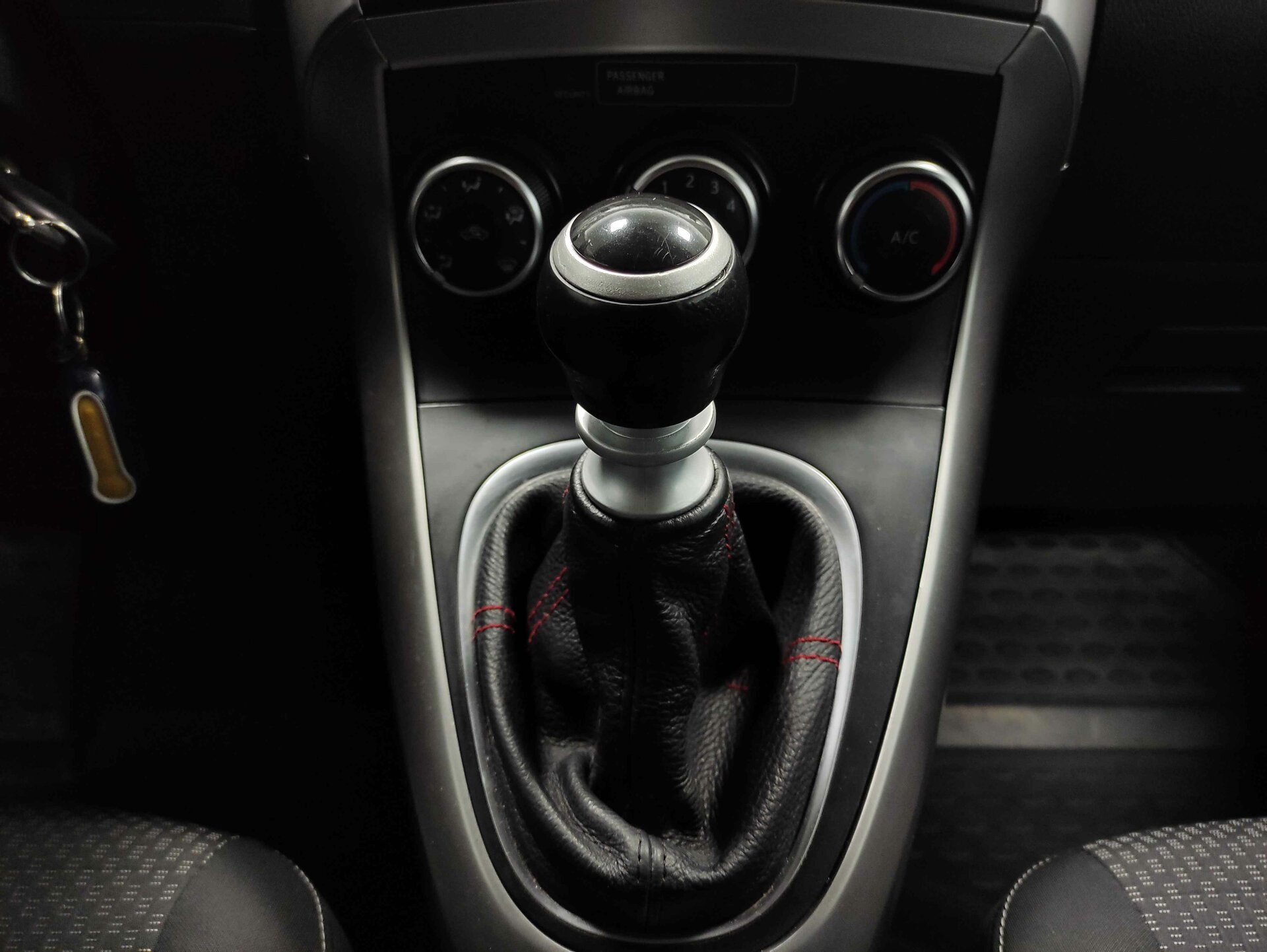 Toyota Verso, I Рестайлинг 2013