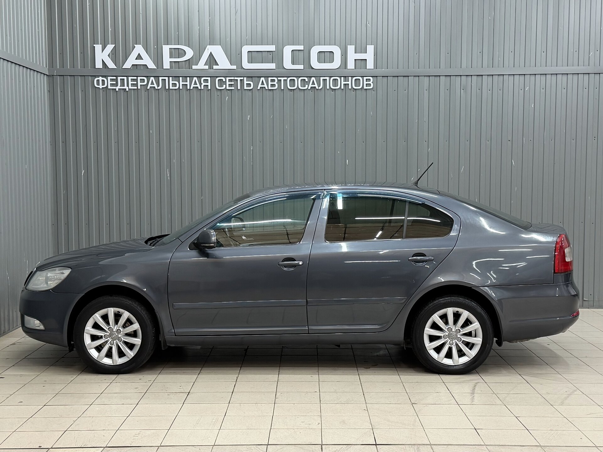 Skoda Octavia, II (A5) Рестайлинг 2011 Skoda Octavia, II (A5) Рестайлинг 2011