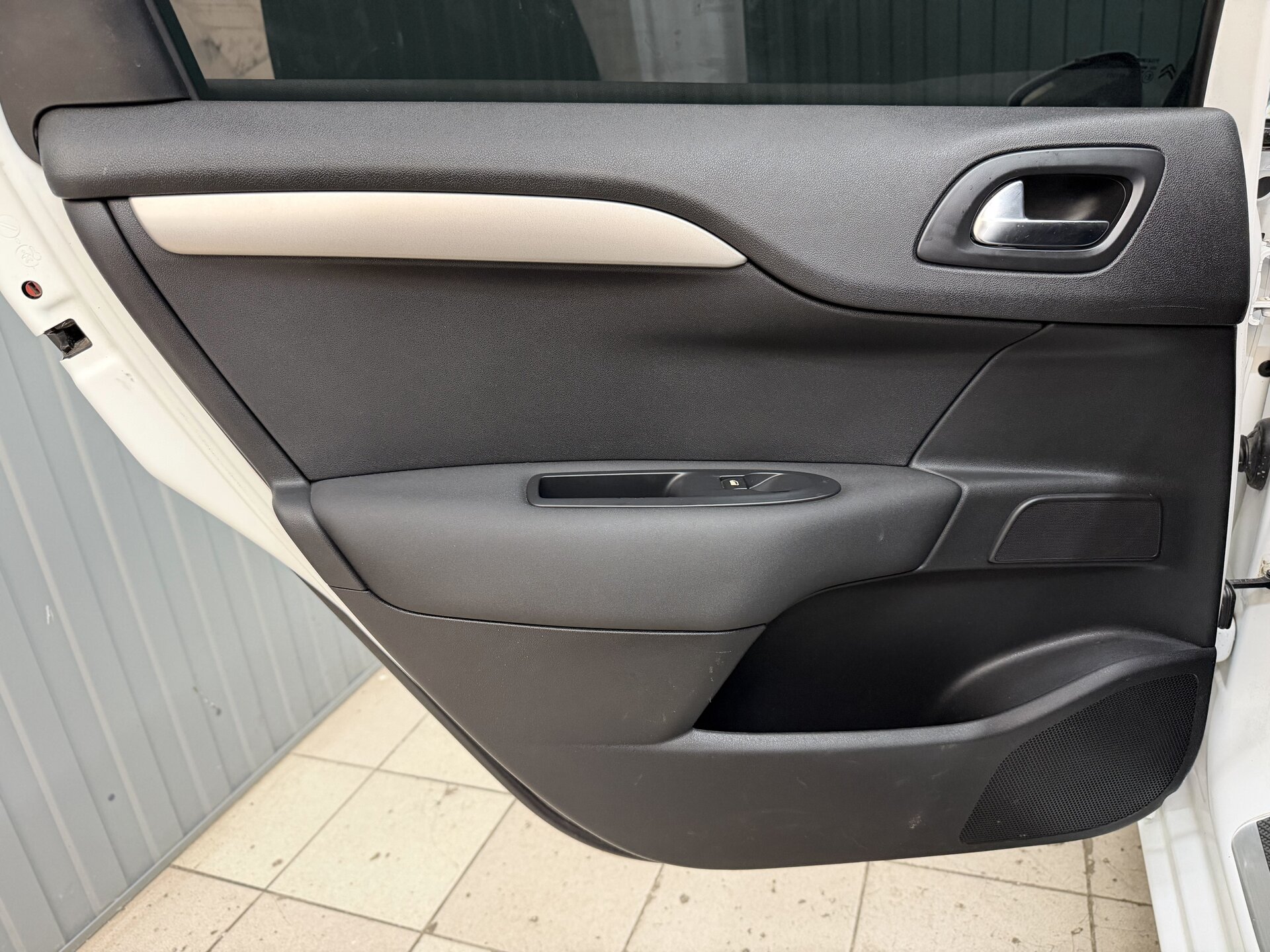 Citroen C4, II 2012 Citroen C4, II 2012