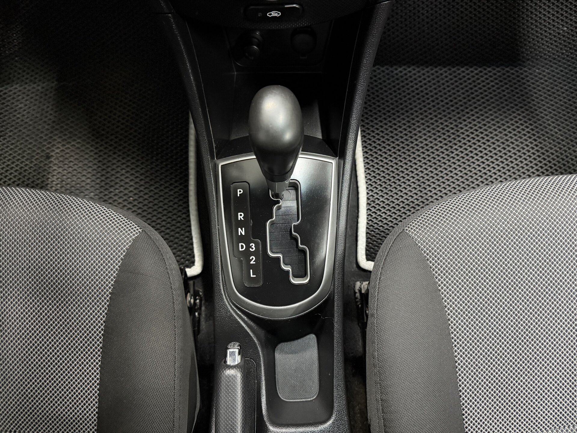 Hyundai Solaris, I Рестайлинг 2014 Hyundai Solaris, I Рестайлинг 2014