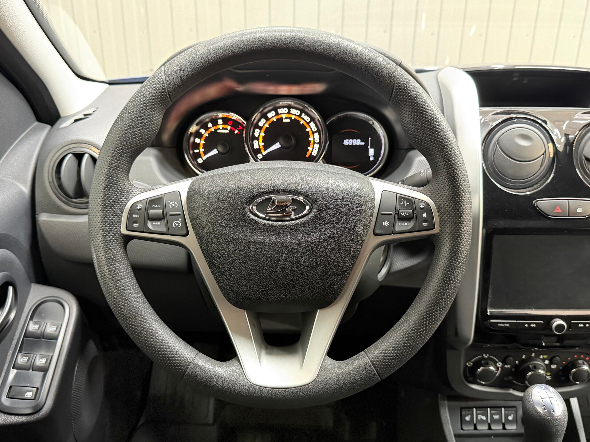 Lada (ВАЗ) Largus, I Рестайлинг 2025 Lada (ВАЗ) Largus, I Рестайлинг 2025