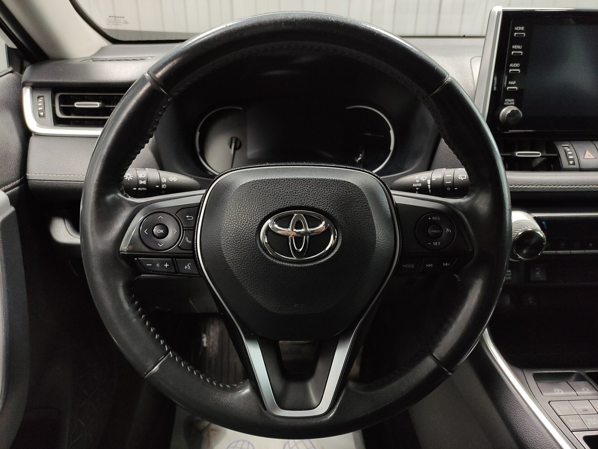 Toyota RAV4, V (XA50) 2021