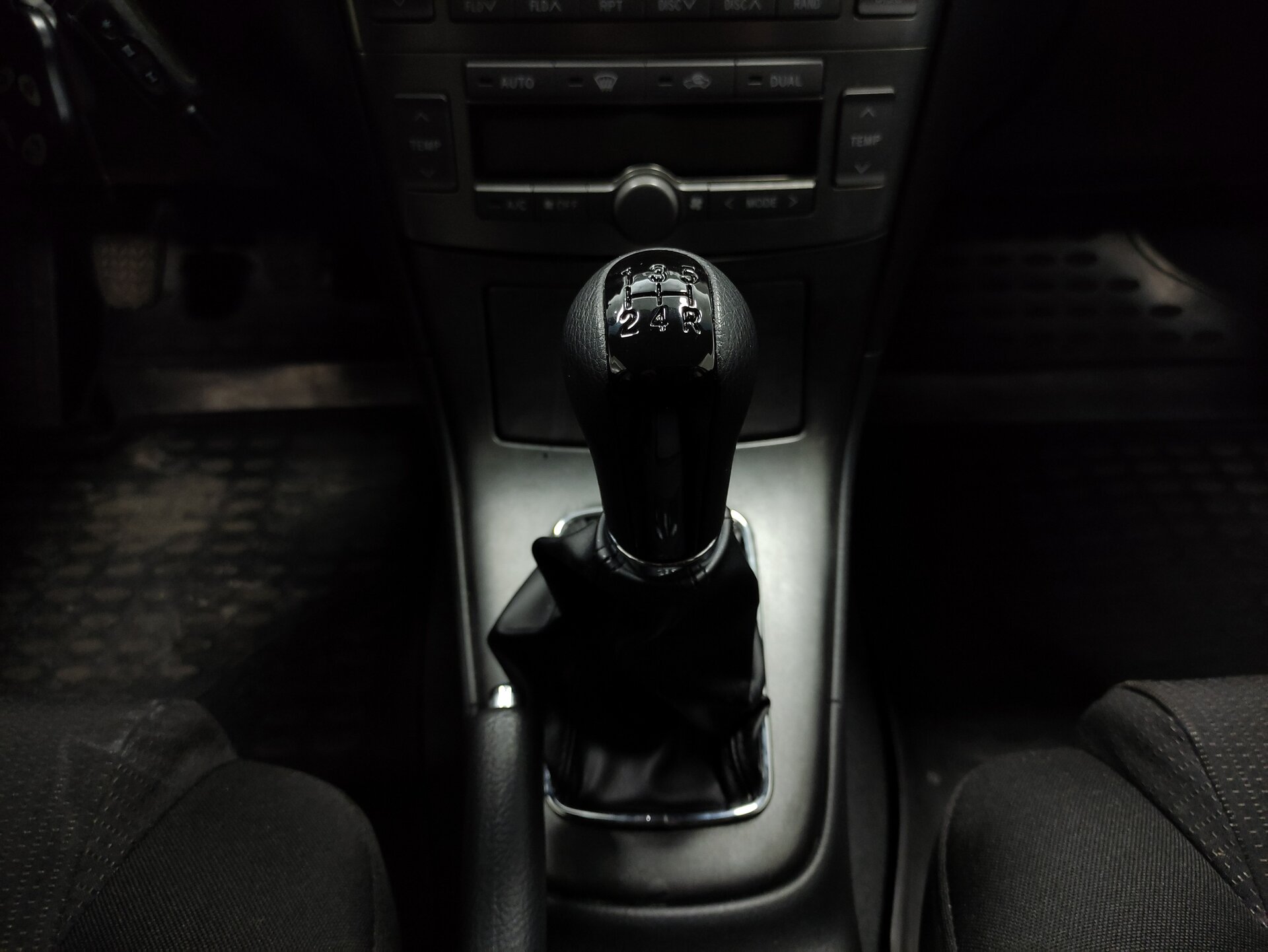 Toyota Avensis, II Рестайлинг 2008