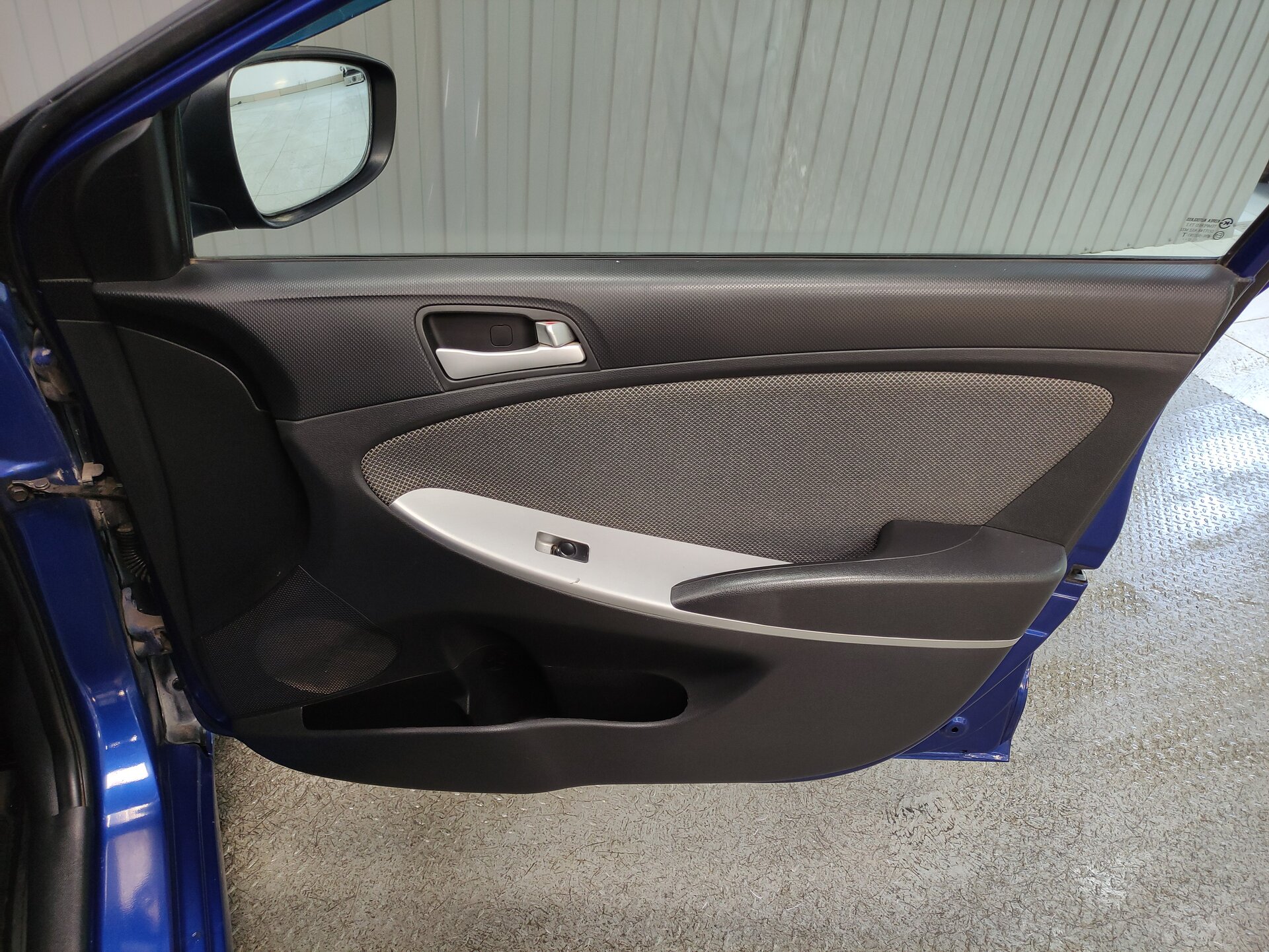 Hyundai Solaris, I 2012