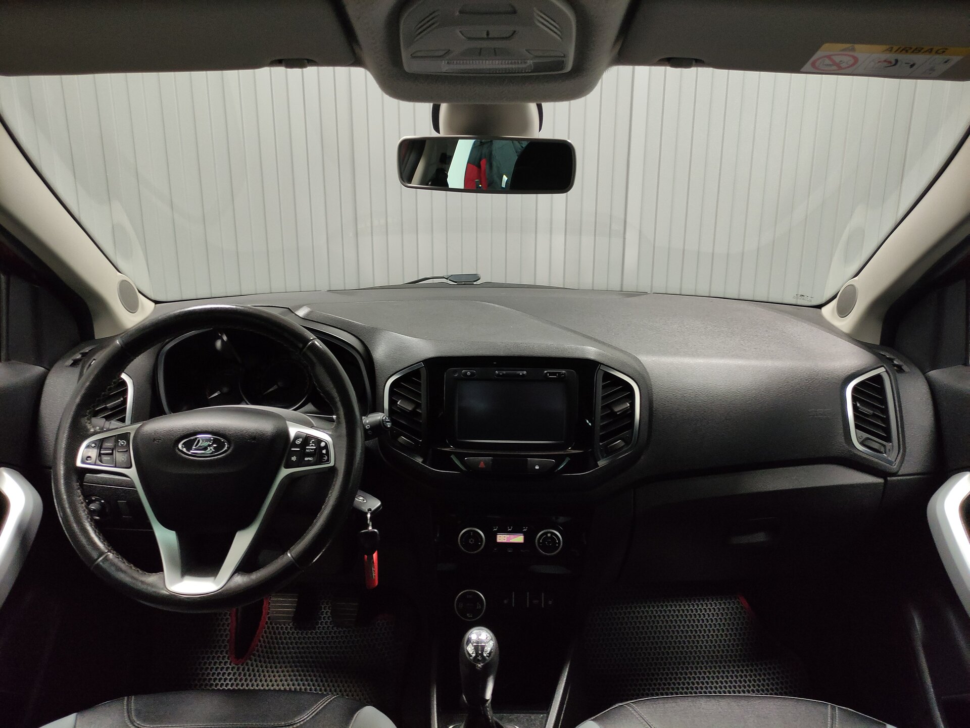 Lada (ВАЗ) XRAY, I 2019