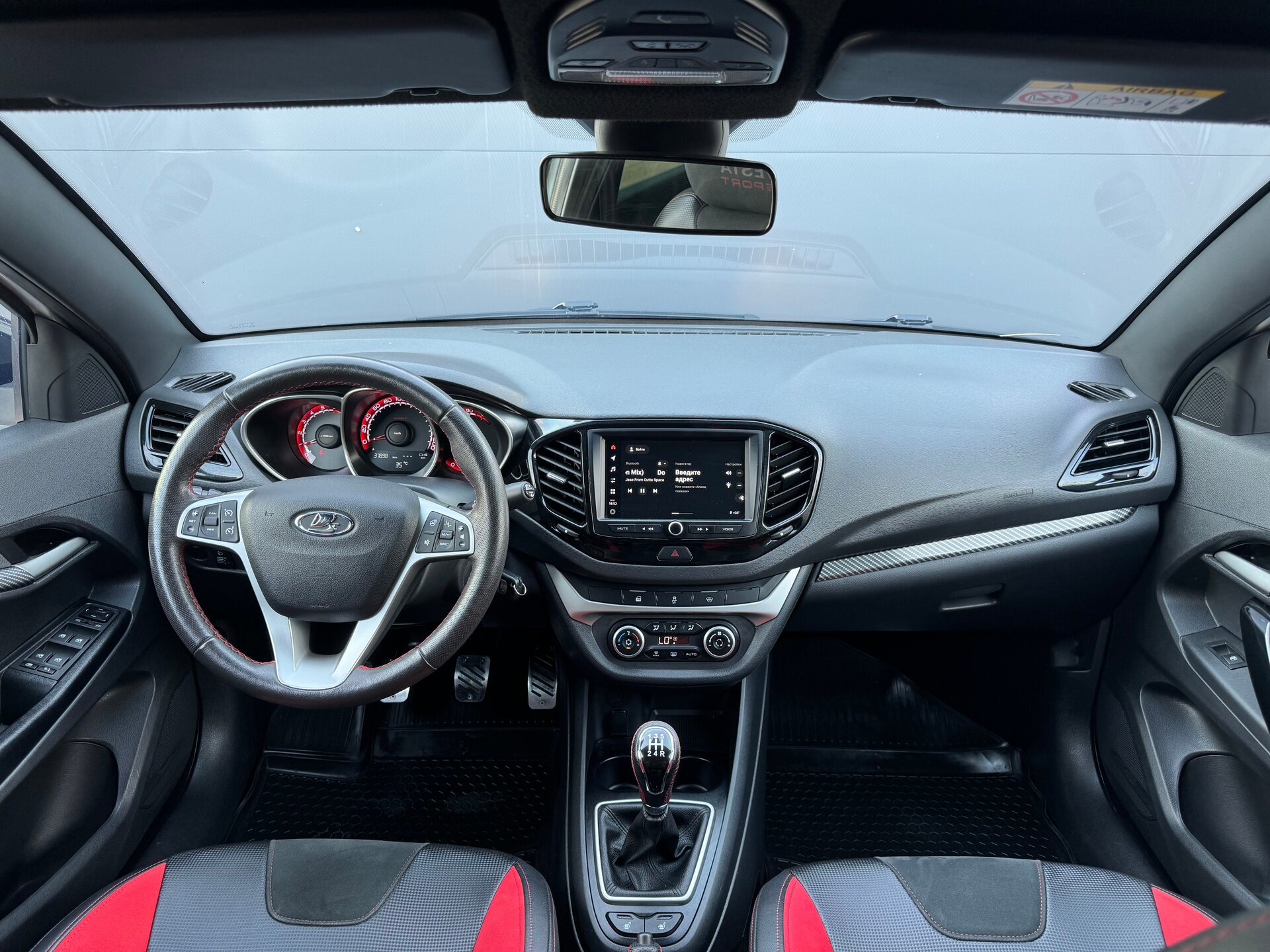 Lada (ВАЗ) Vesta, I 2021
