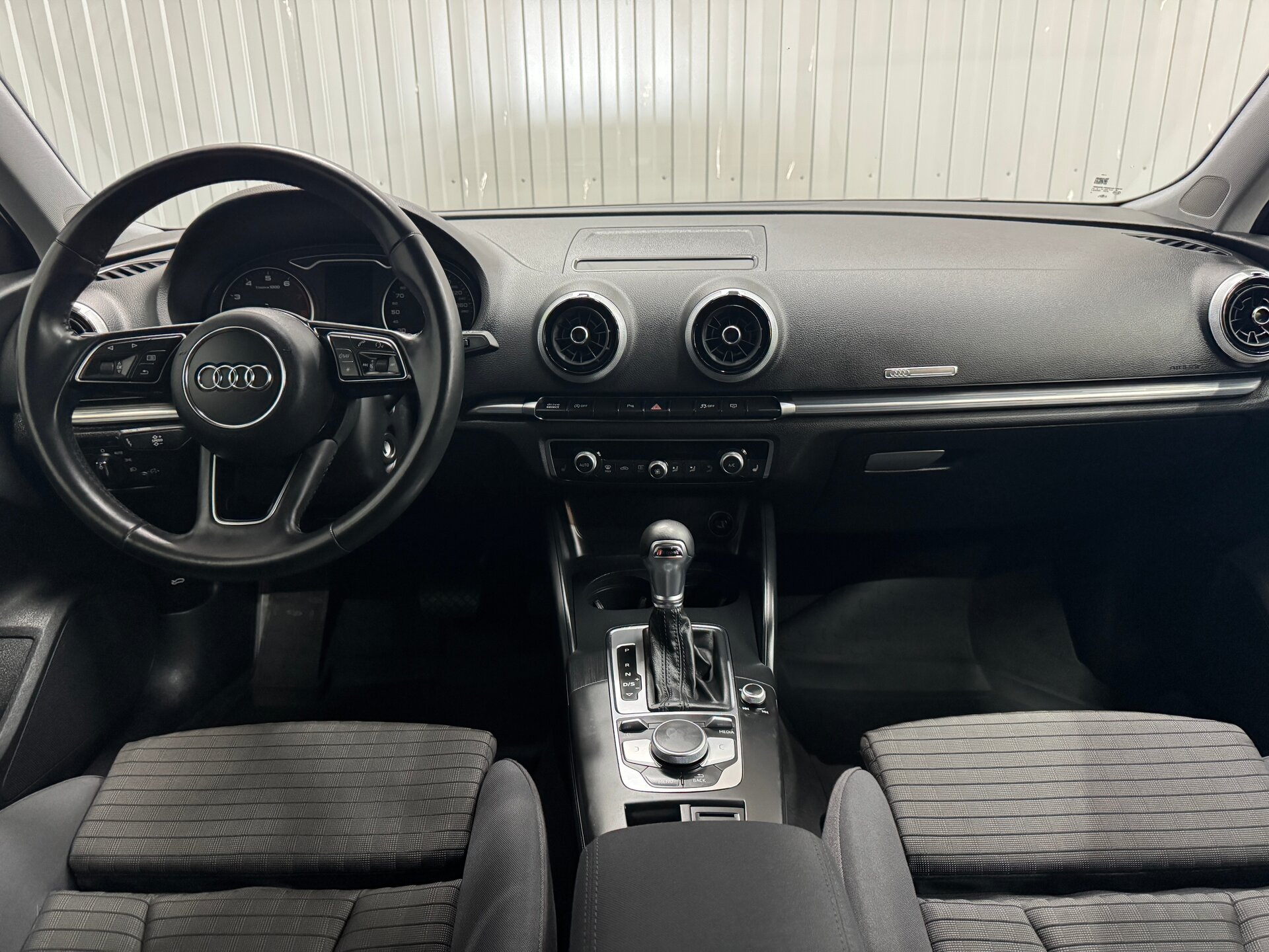 Audi A3, III (8V) Рестайлинг 2019 Audi A3, III (8V) Рестайлинг 2019