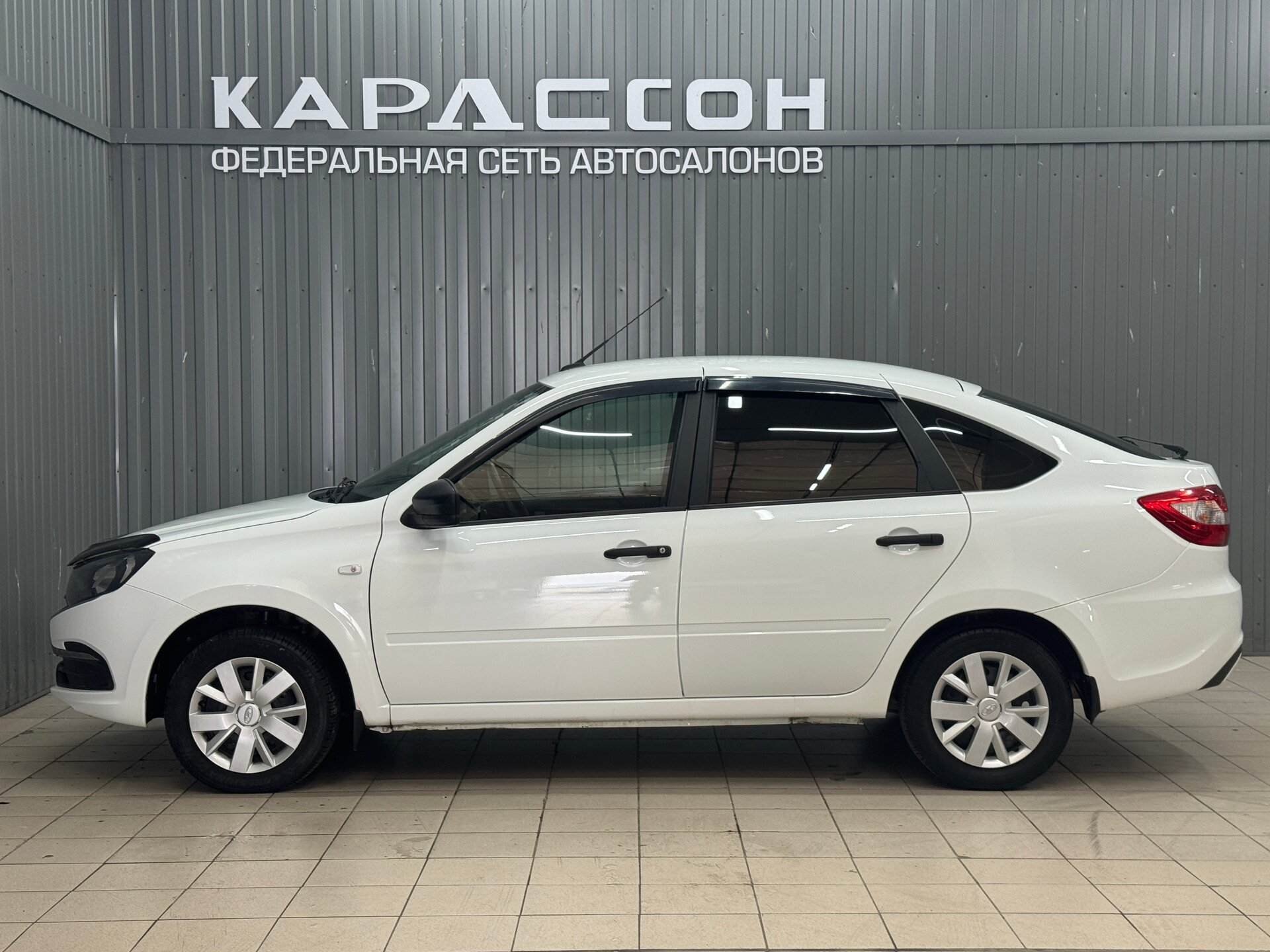 Lada (ВАЗ) Granta, I Рестайлинг 2019 Lada (ВАЗ) Granta, I Рестайлинг 2019