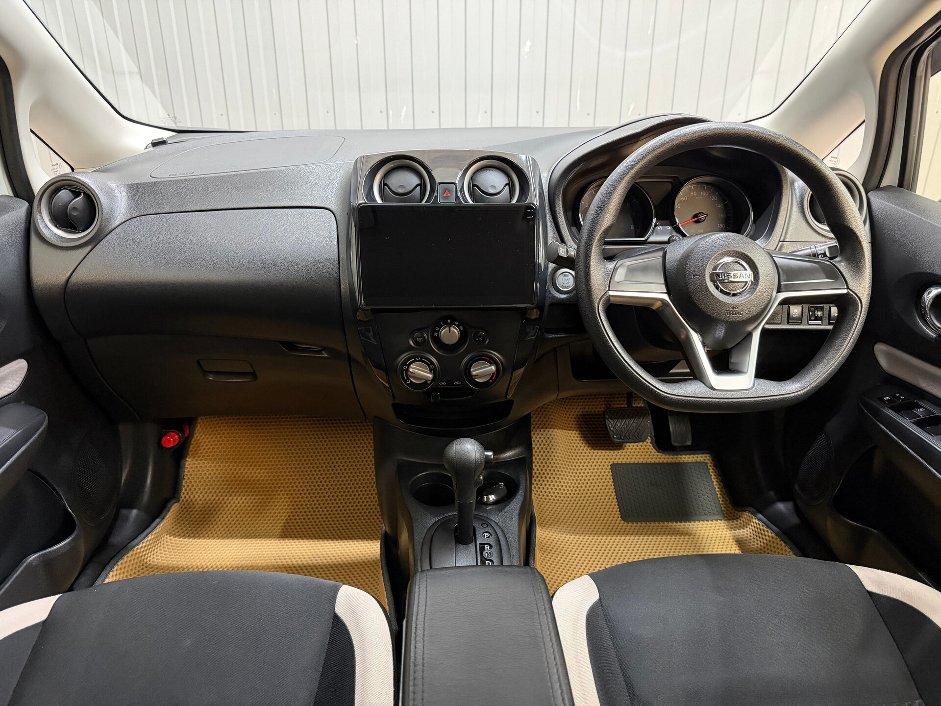 Nissan Note, III 2020
