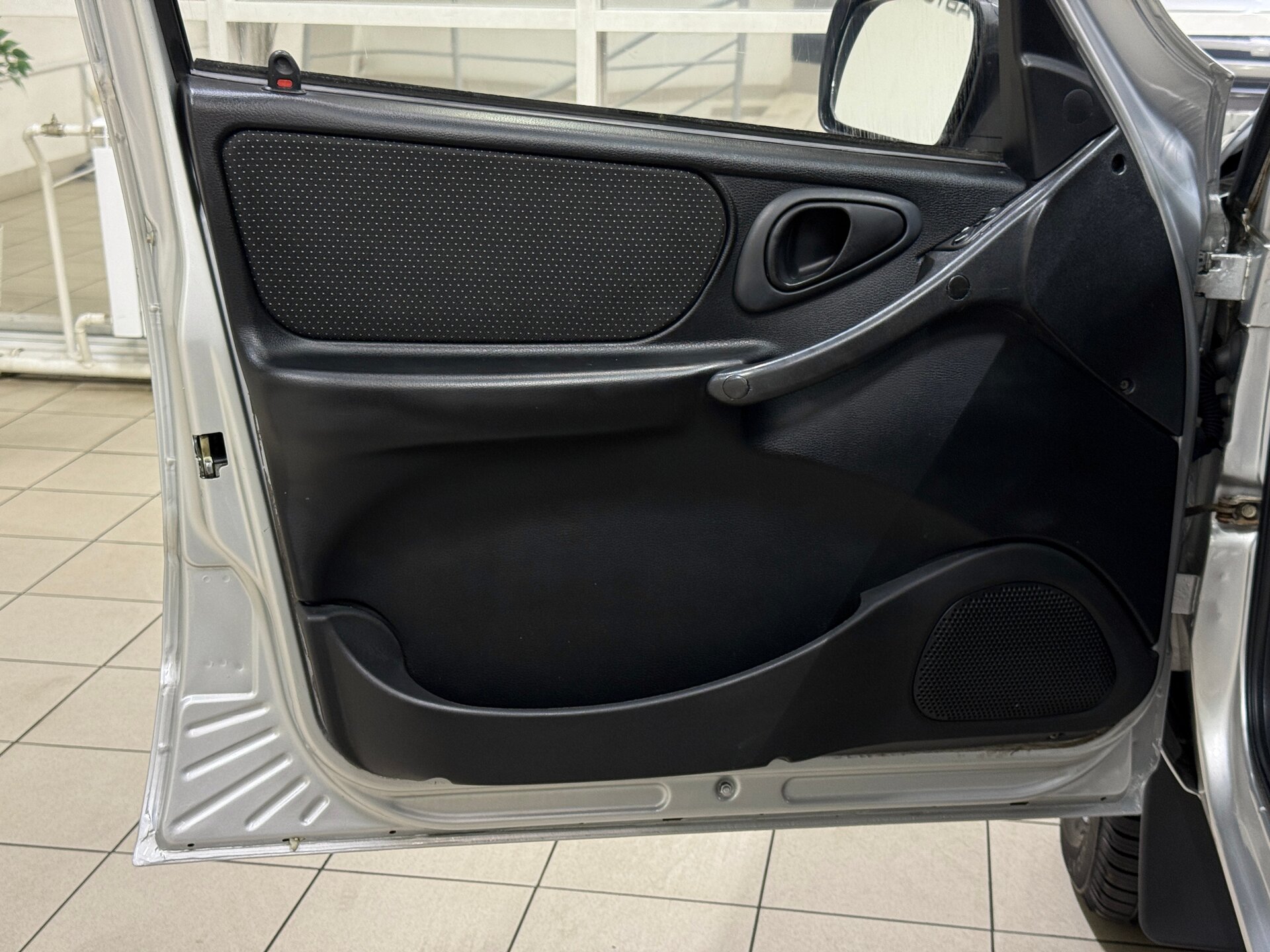 Chevrolet Niva, I 2008