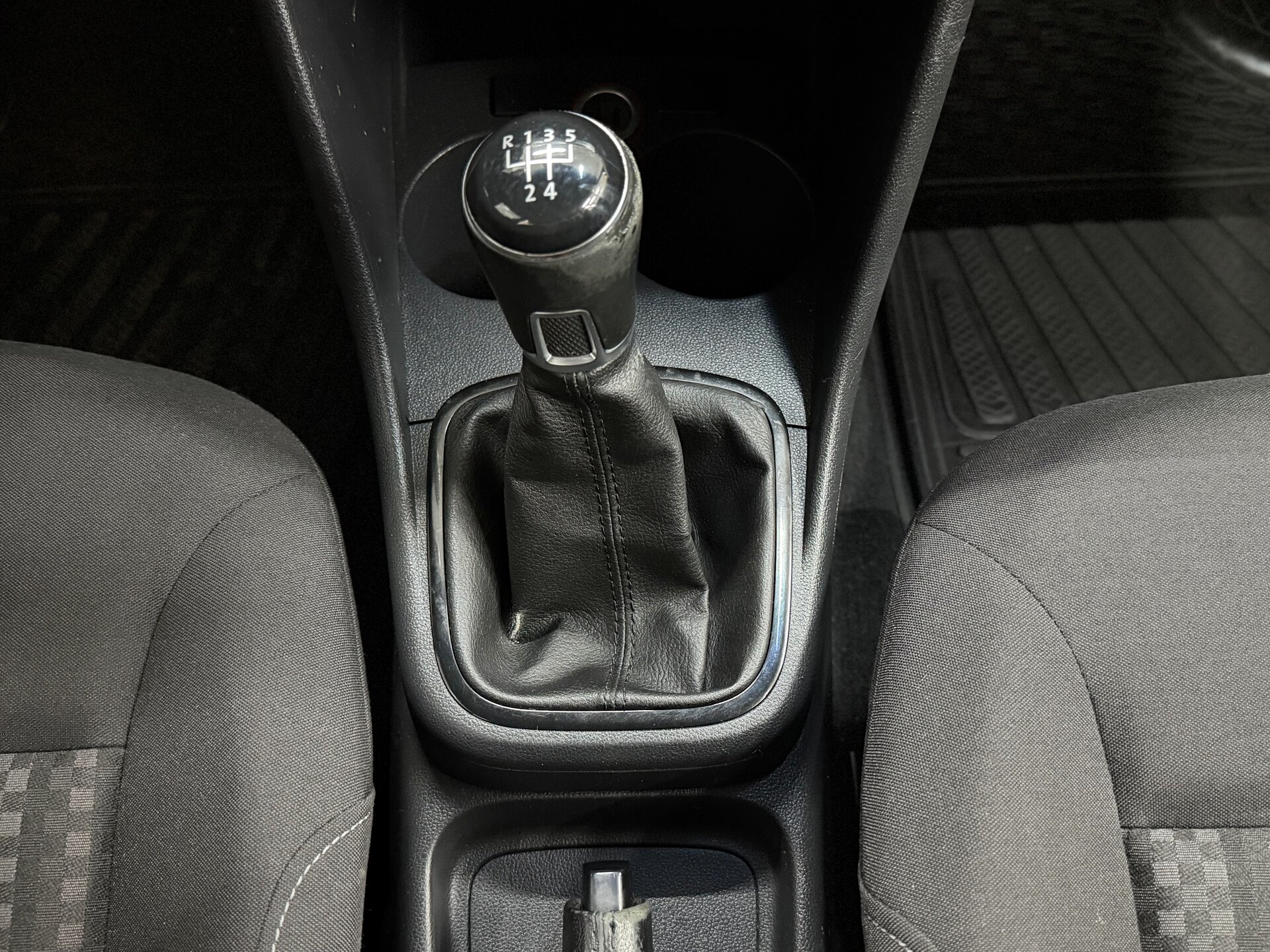 Volkswagen Polo, V Рестайлинг 2016