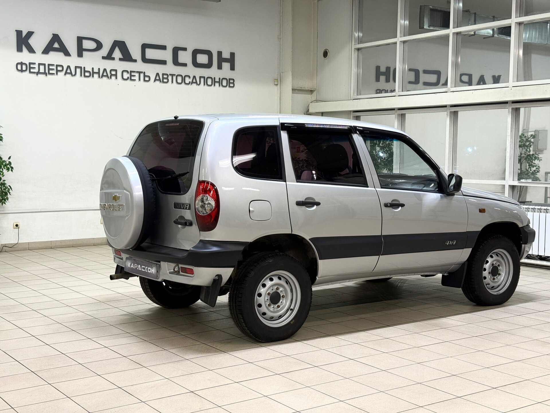 Chevrolet Niva, I 2008