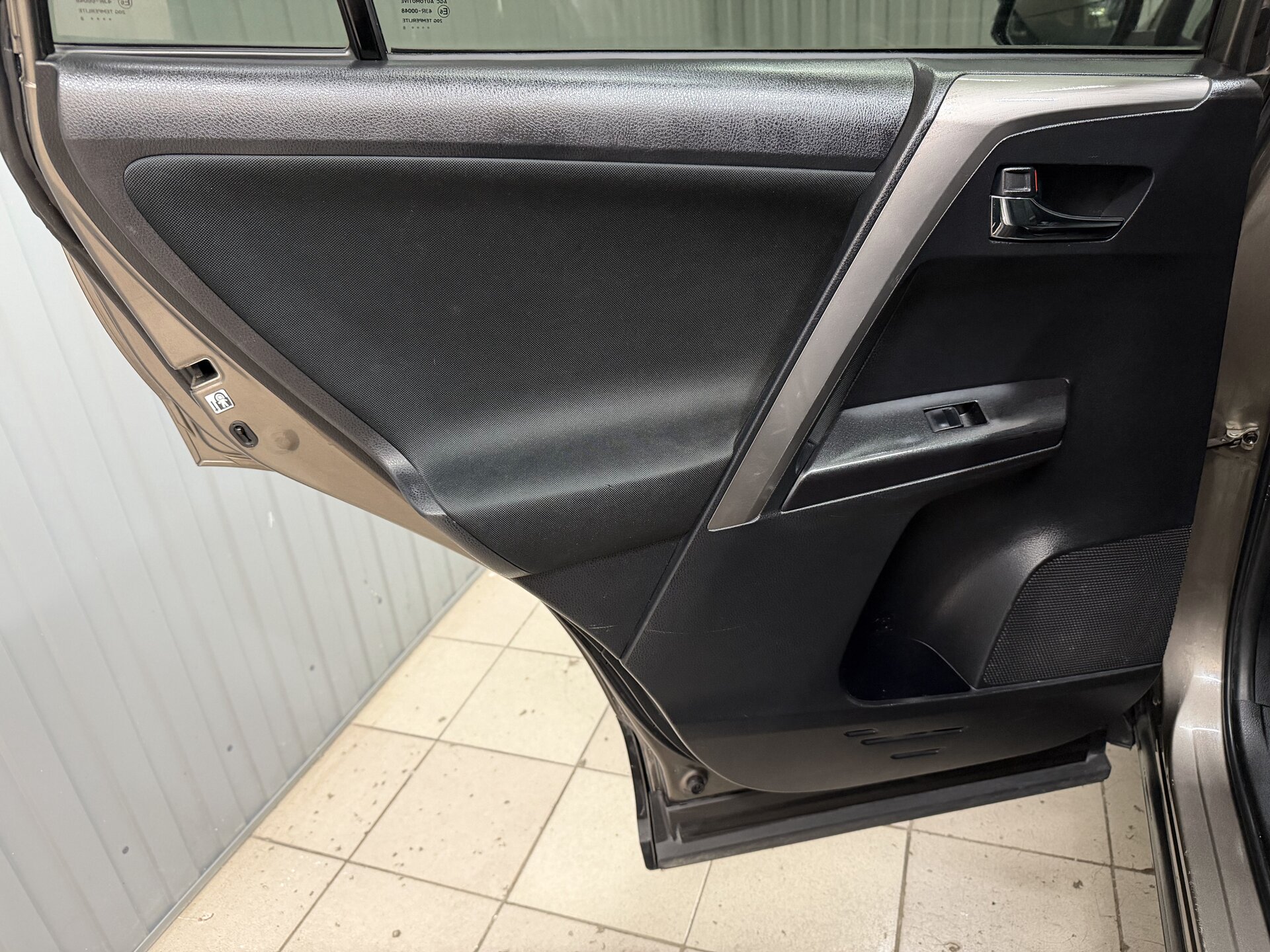 Toyota RAV4, IV (XA40) Рестайлинг 2018