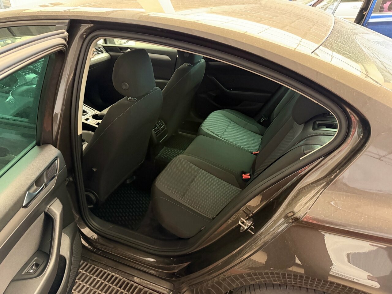 Volkswagen Passat, B8 2016