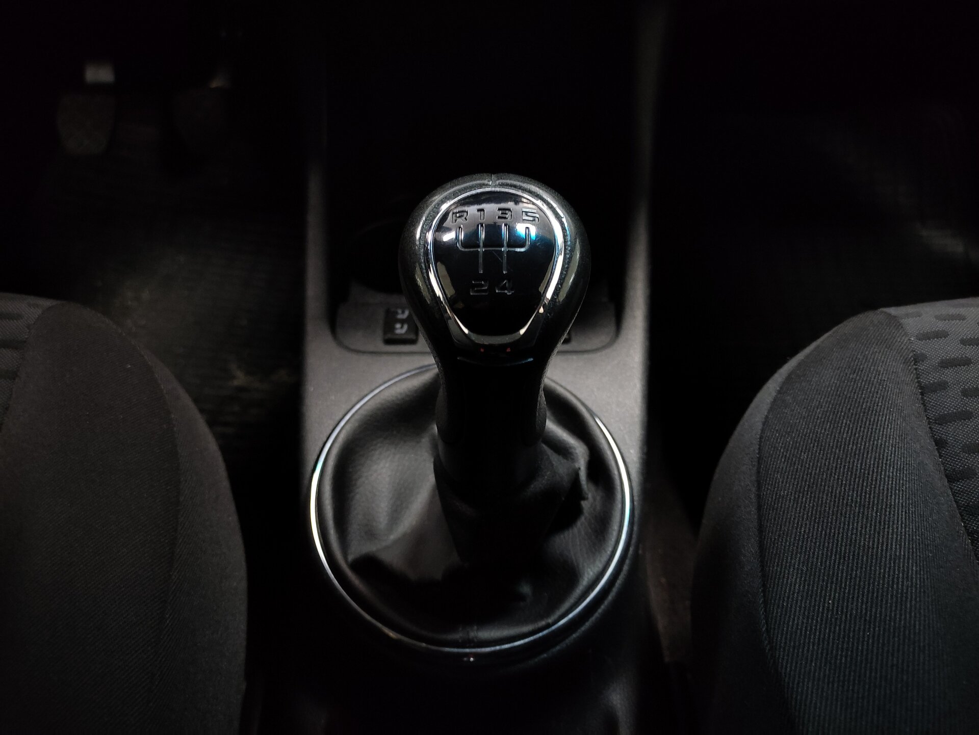 Skoda Fabia, II Рестайлинг 2012