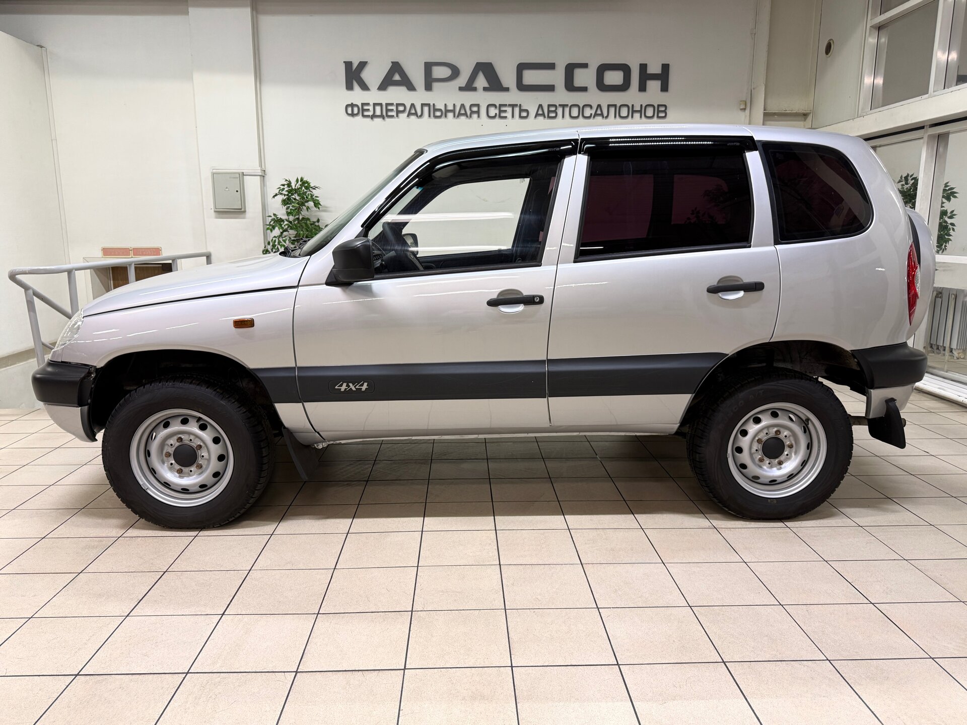 Chevrolet Niva, I 2008