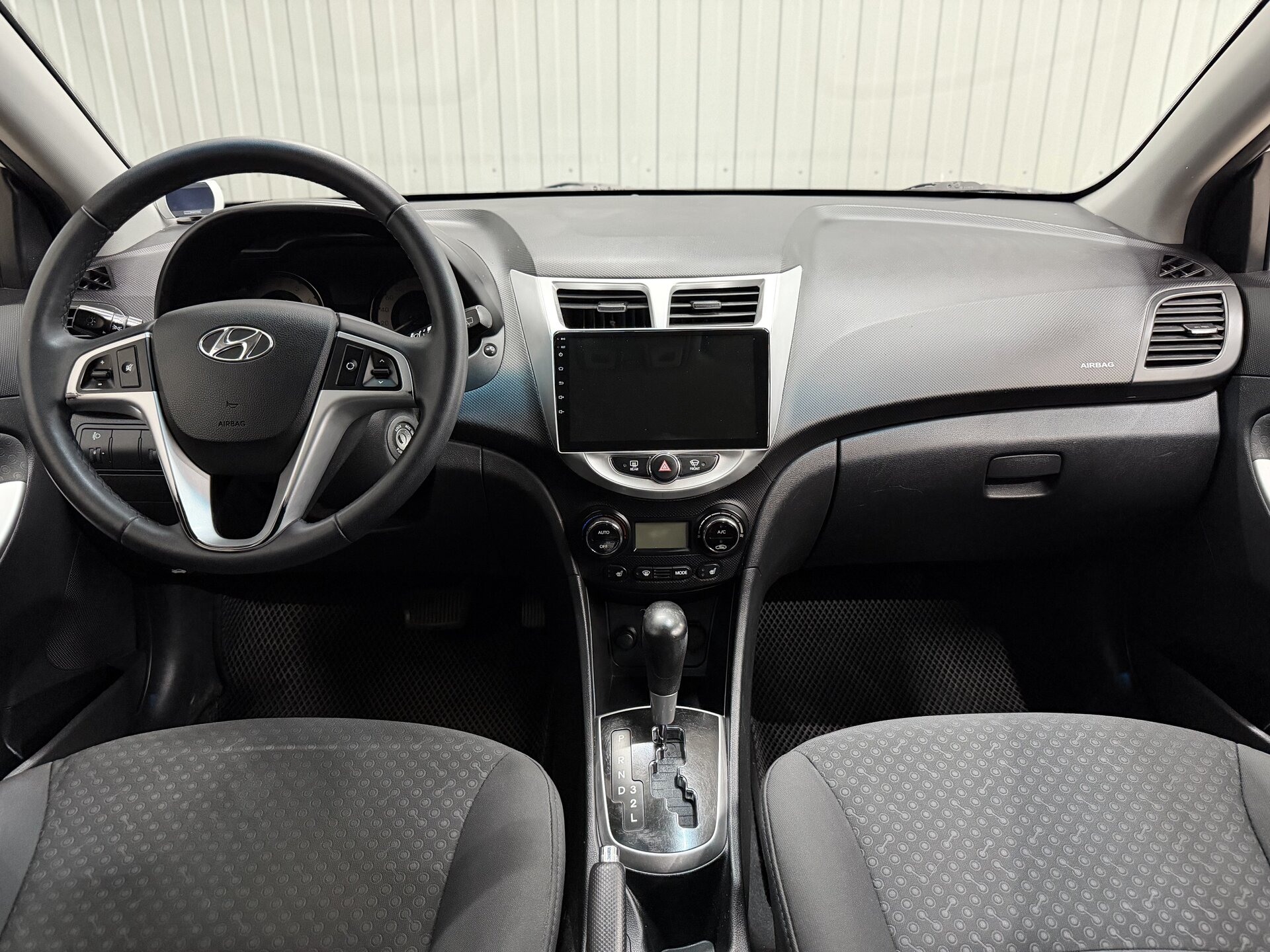 Hyundai Solaris, I 2012 Hyundai Solaris, I 2012