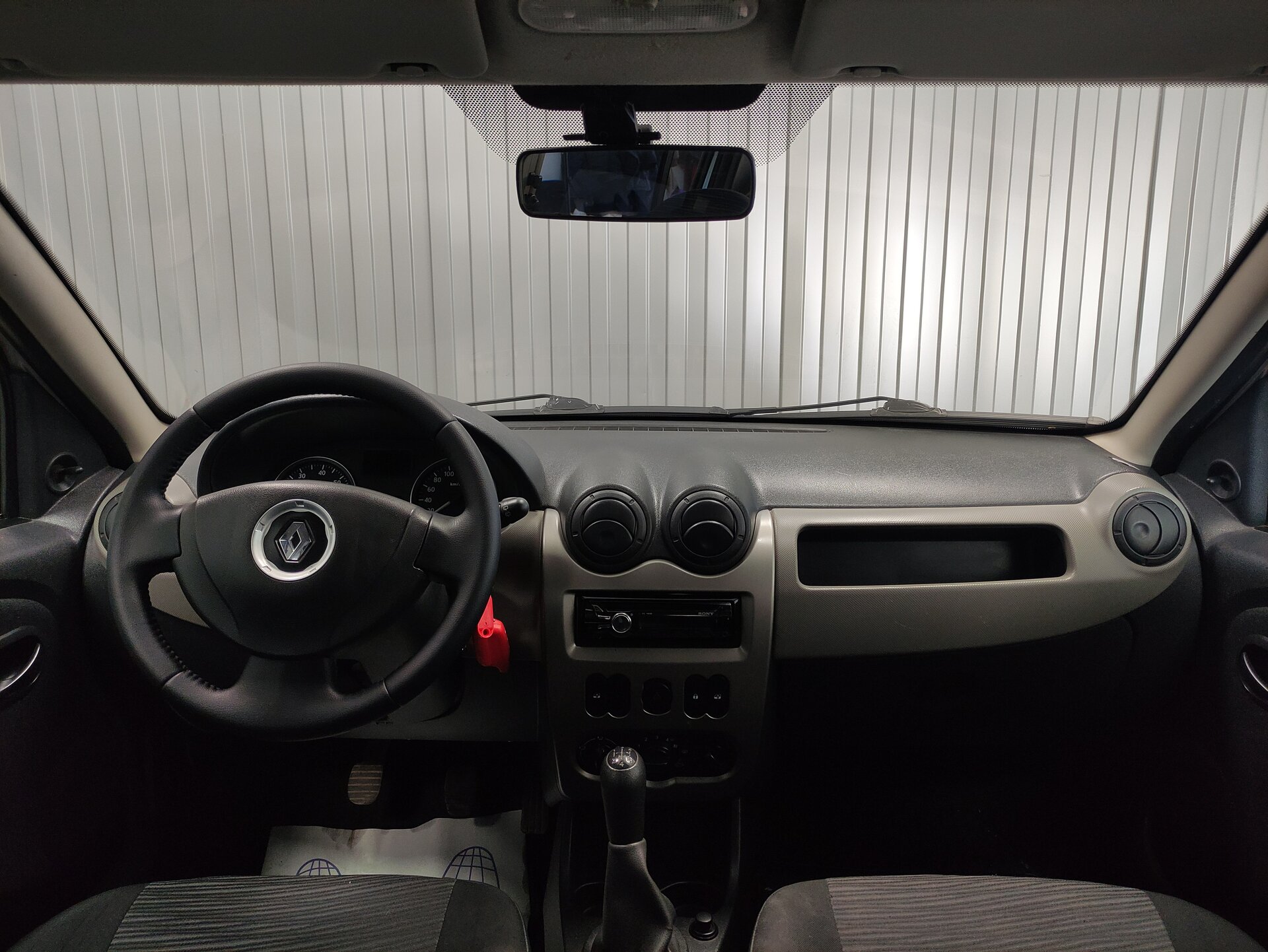 Renault Sandero, I 2013