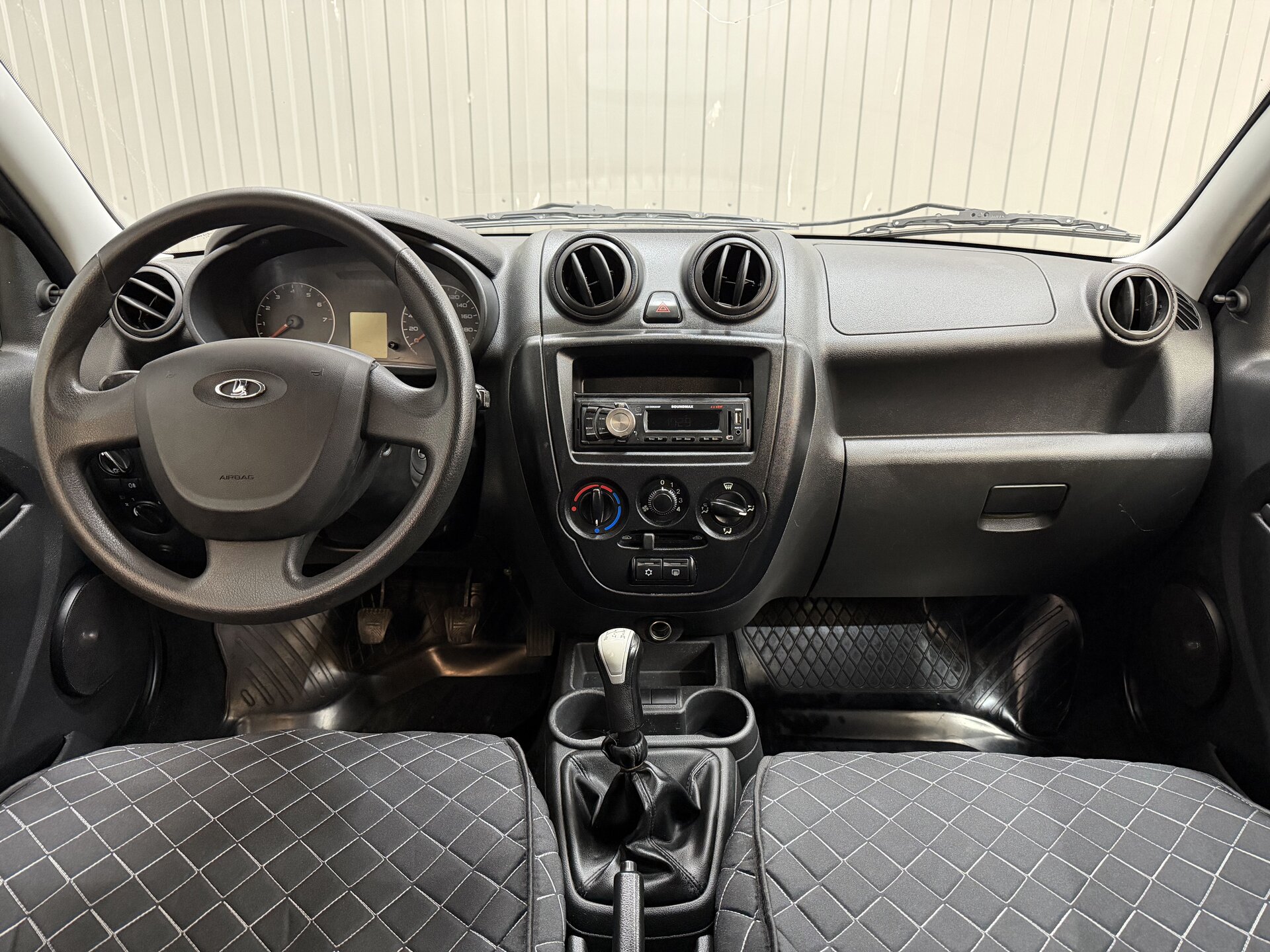 Lada (ВАЗ) Granta, I 2017 Lada (ВАЗ) Granta, I 2017