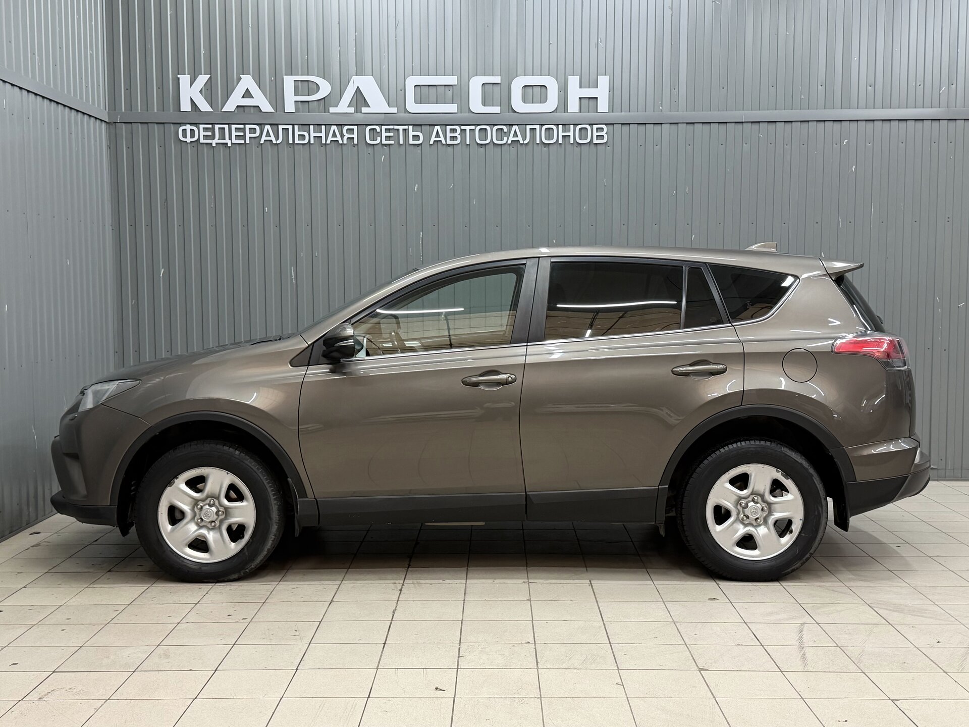 Toyota RAV4, IV (XA40) Рестайлинг 2018