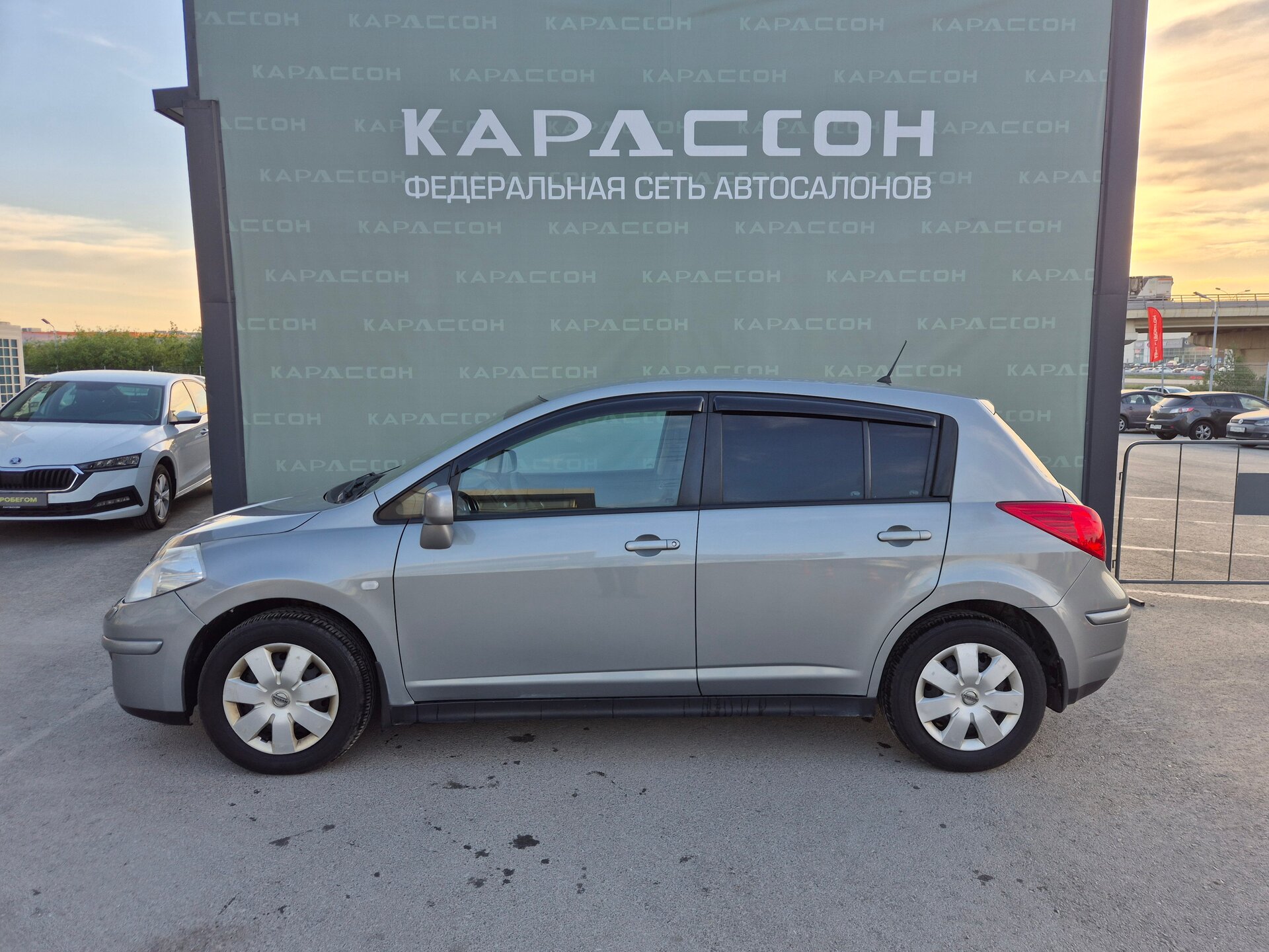 Nissan Tiida, I 2008