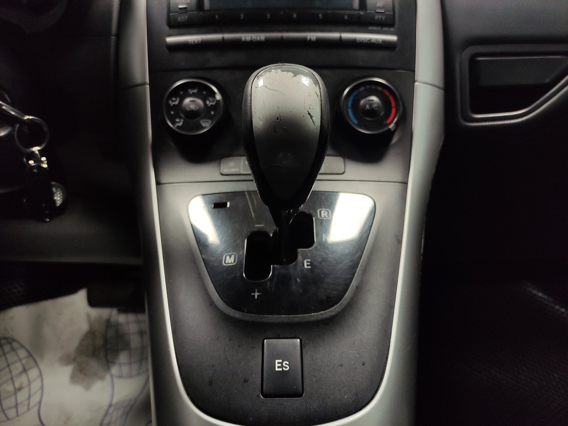 Toyota Auris, I Рестайлинг 2010