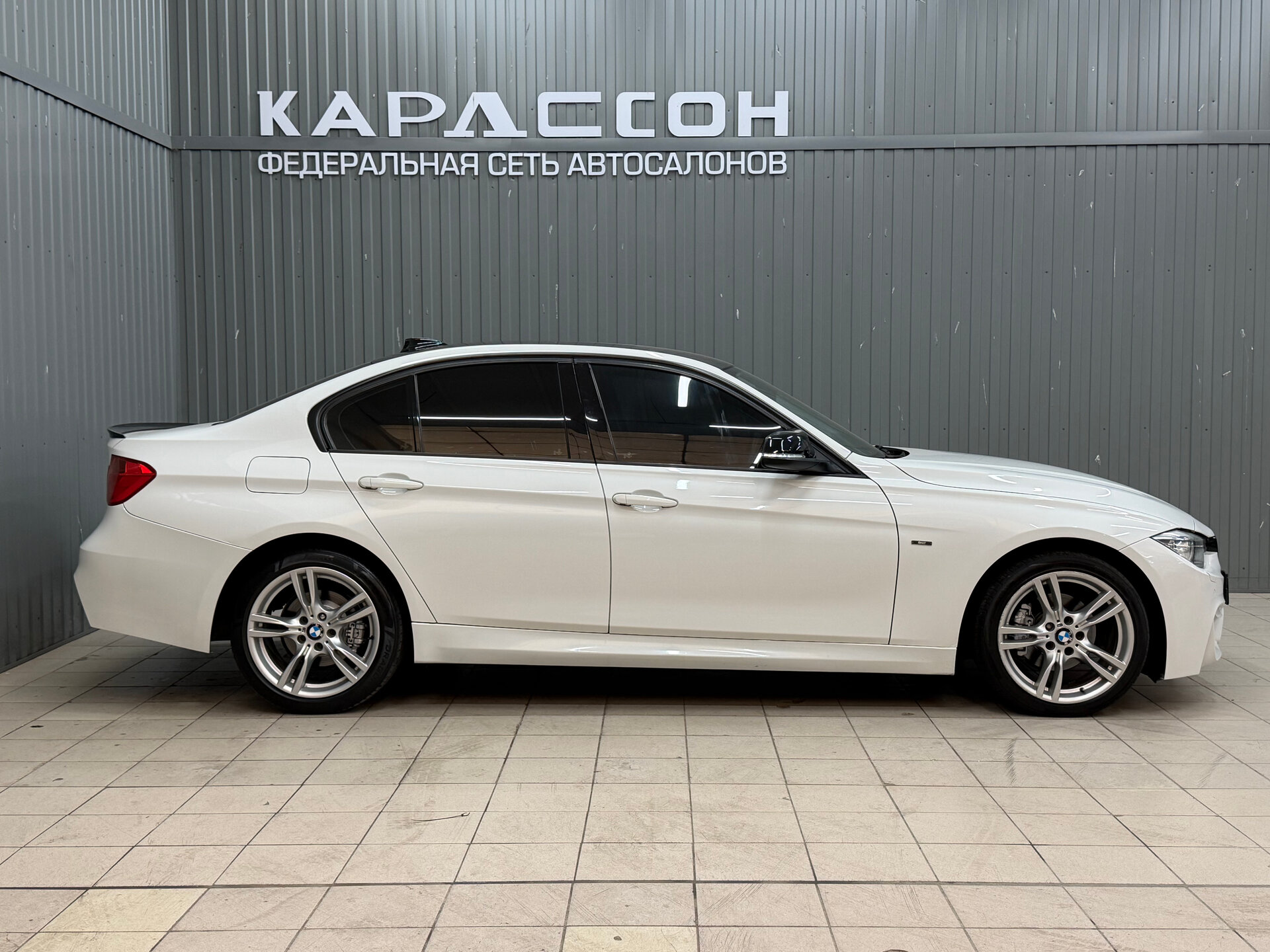 BMW 3 серии, VI (F3x) 2013