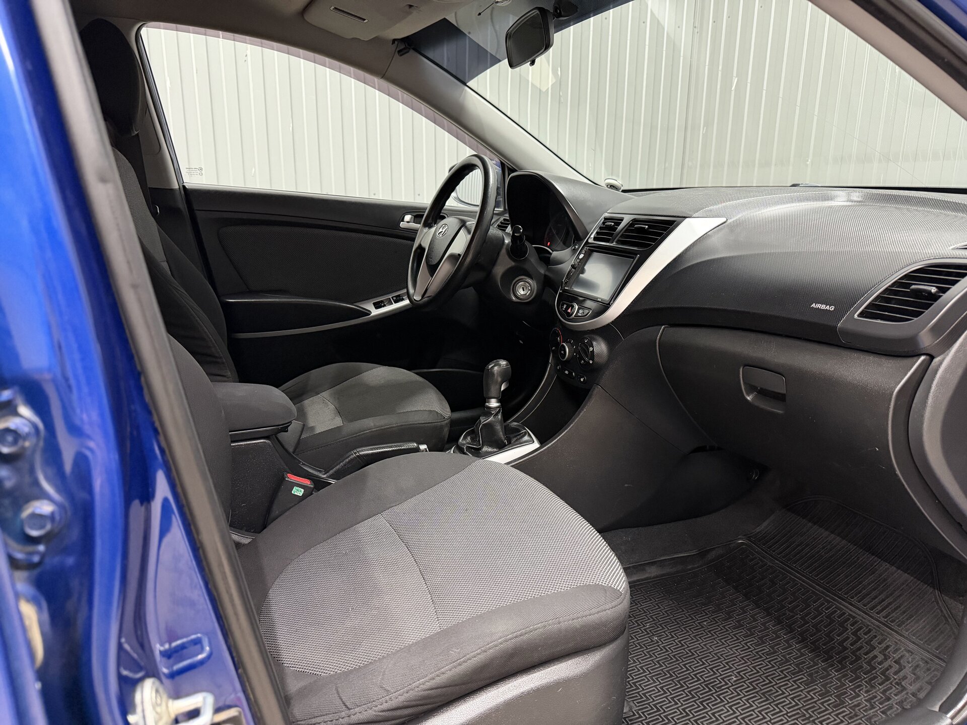 Hyundai Solaris, I 2012
