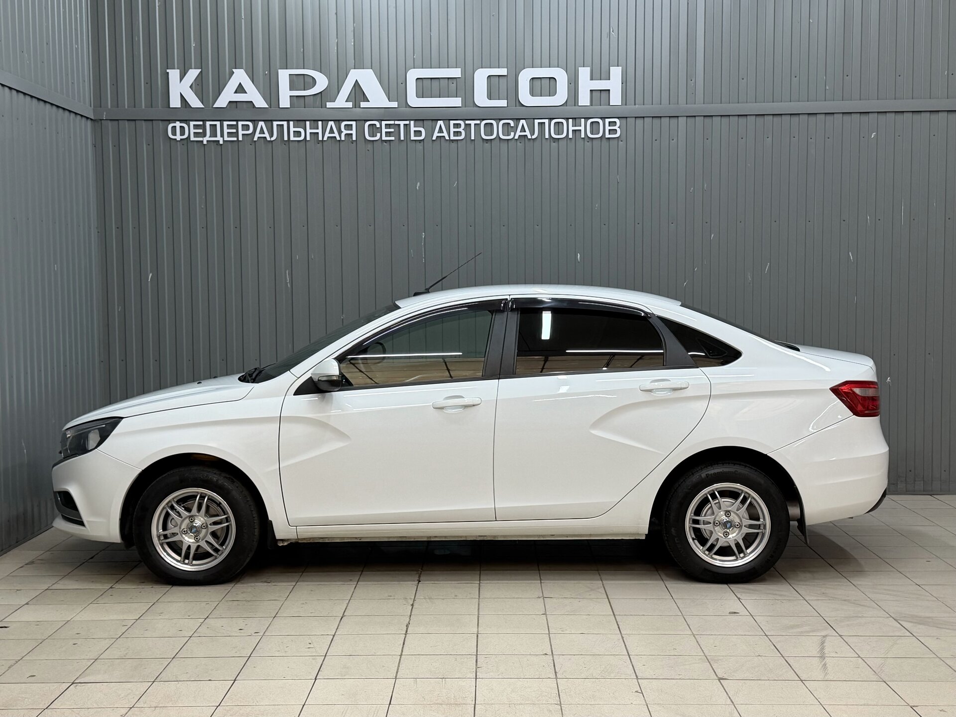 Lada (ВАЗ) Vesta, I 2017