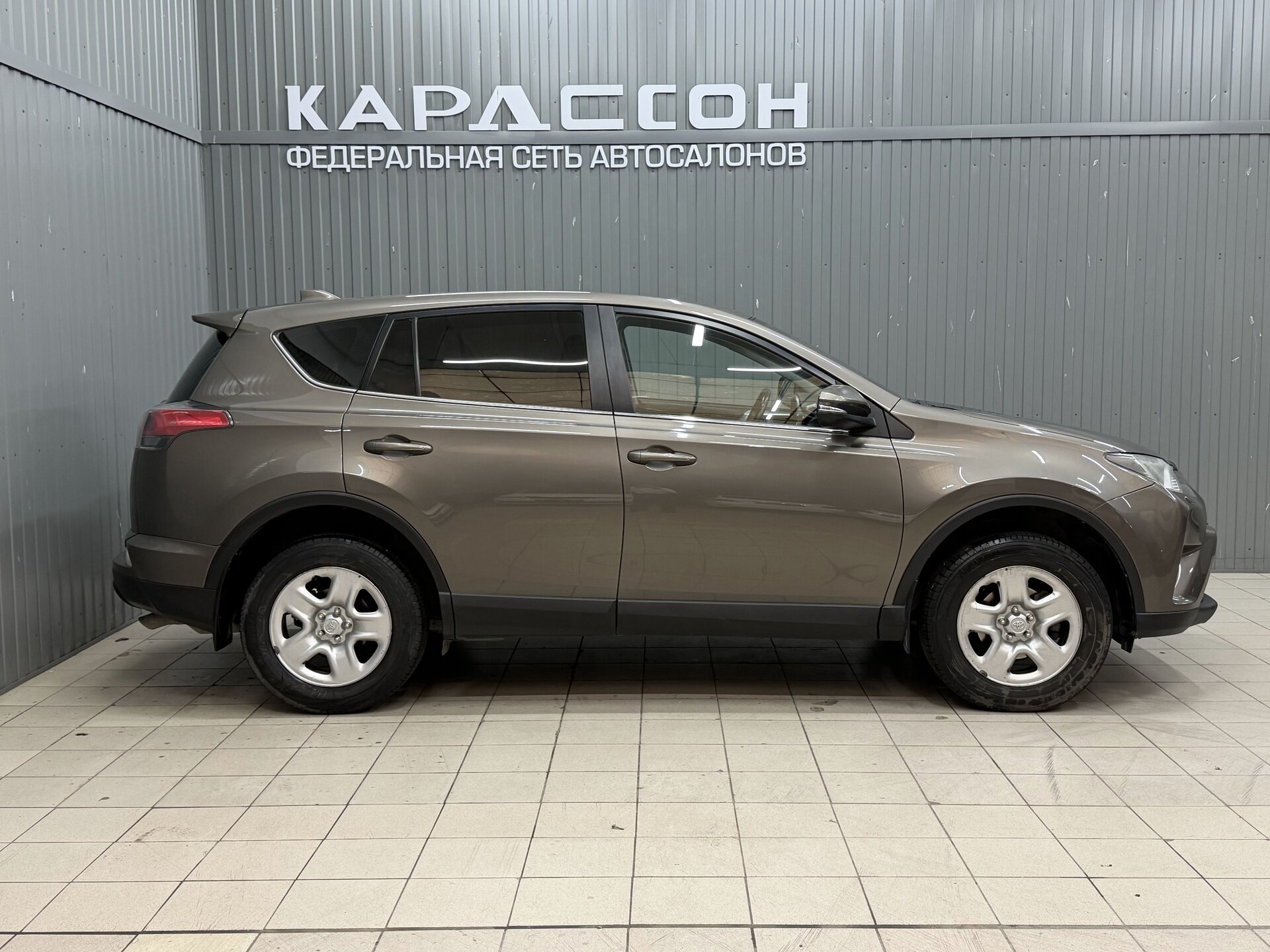 Toyota RAV4, IV (XA40) Рестайлинг 2018