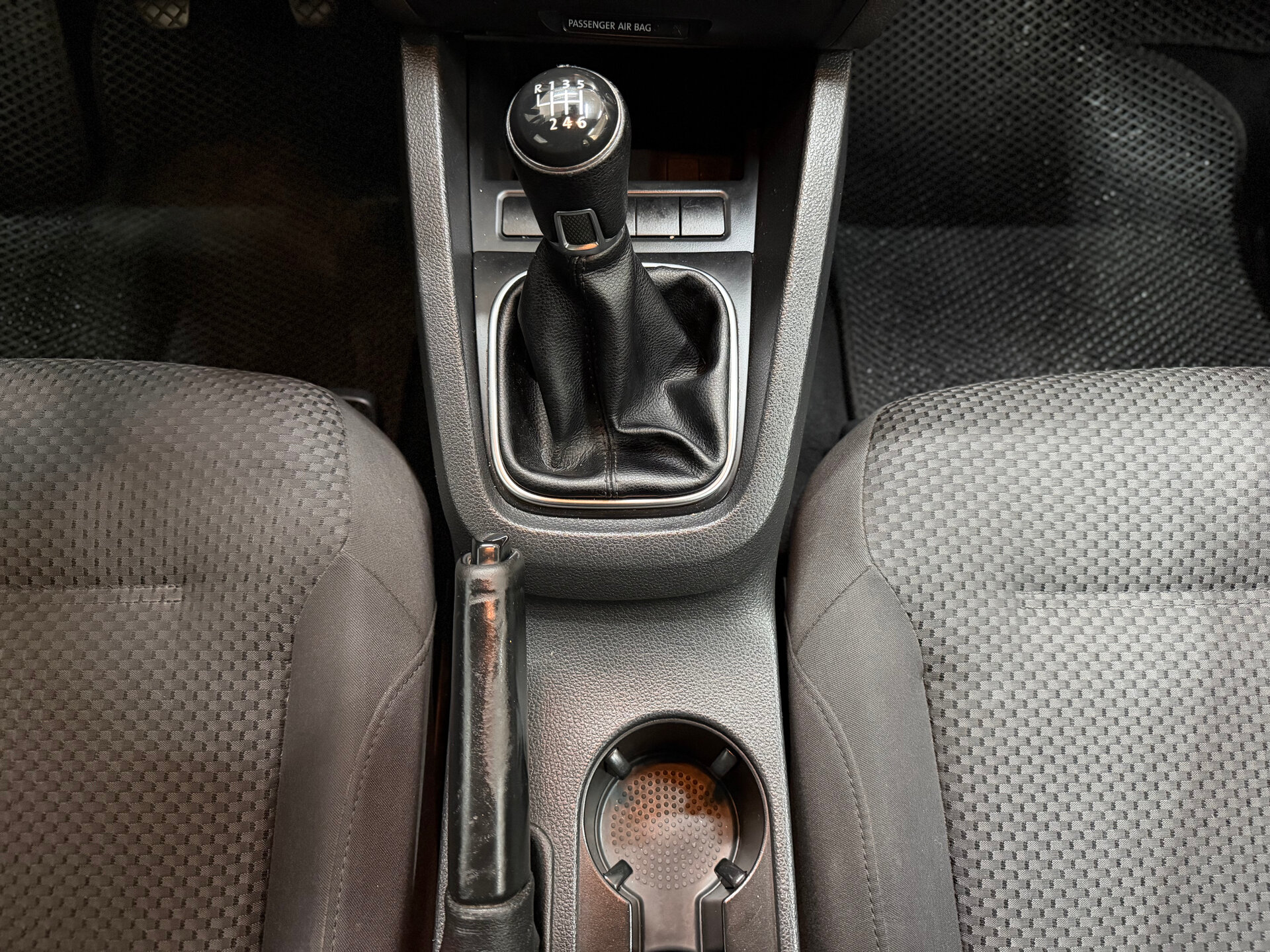 Volkswagen Jetta, VI 2012