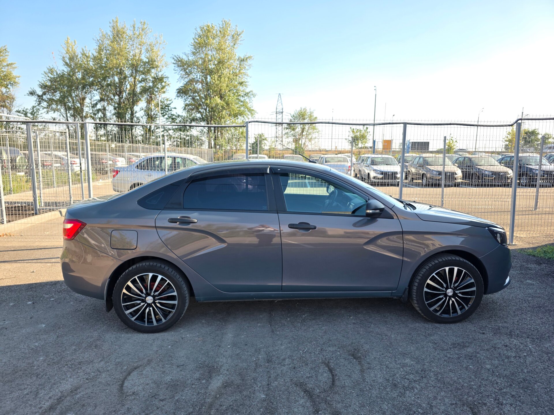 Lada (ВАЗ) Vesta, I 2020 Lada (ВАЗ) Vesta, I 2020