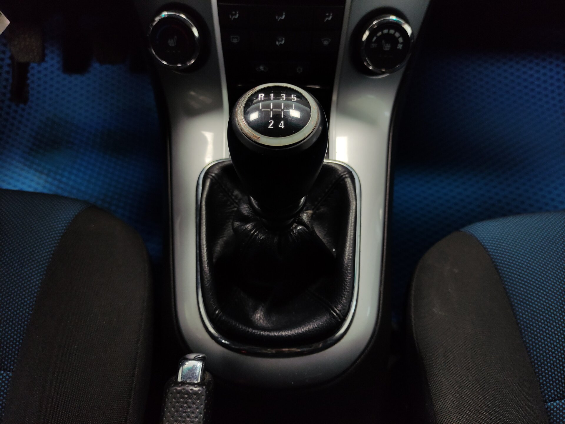 Chevrolet Cruze, I Рестайлинг 2013