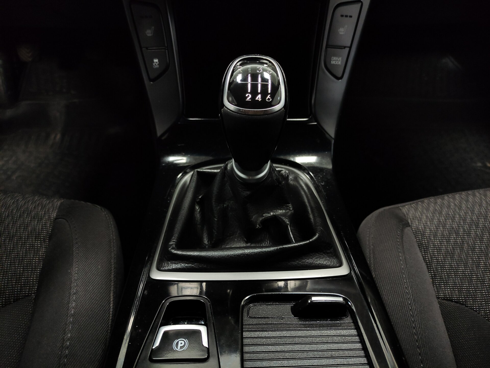 Hyundai i40, I Рестайлинг 2015