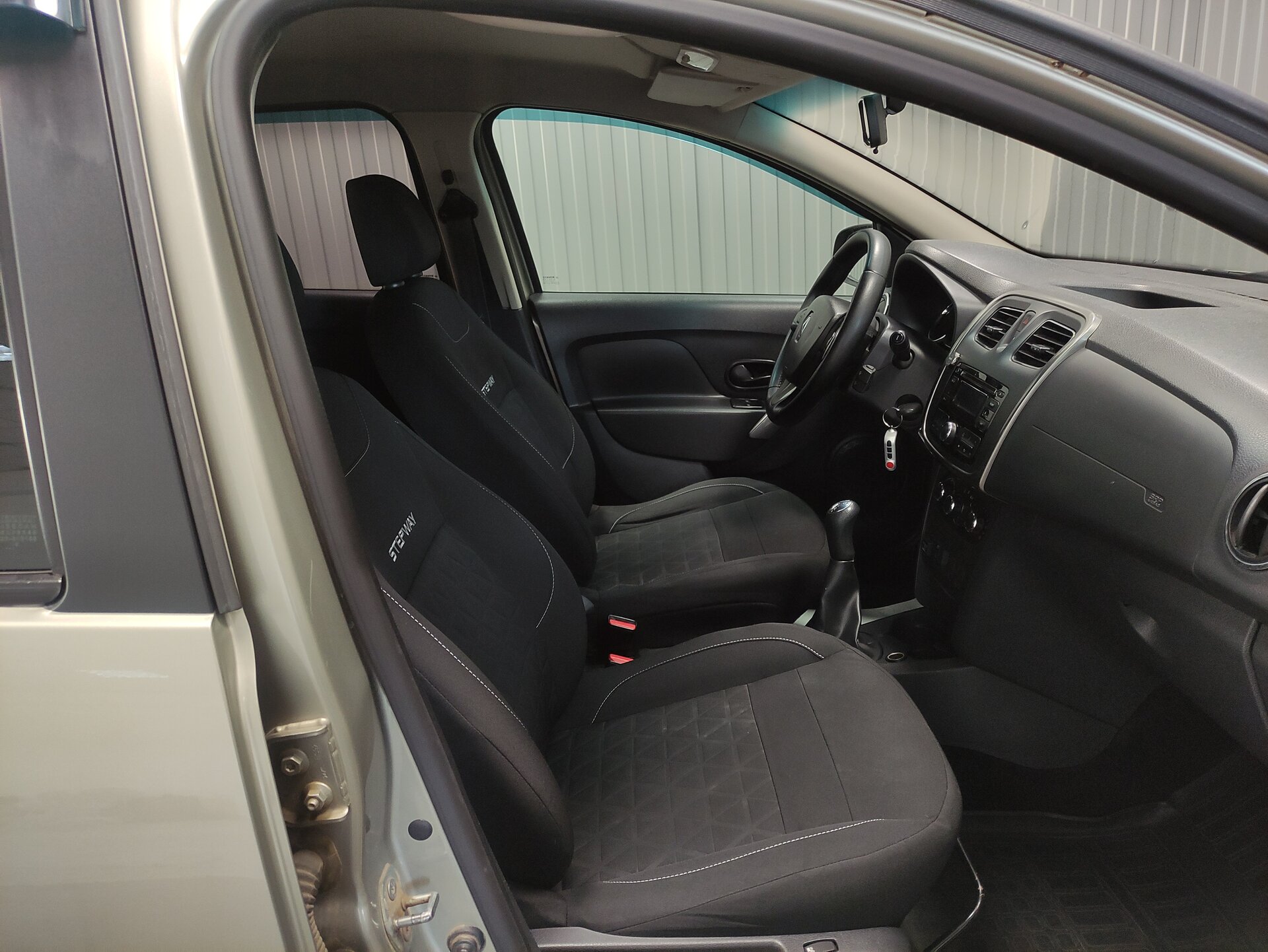 Renault Sandero, II 2015