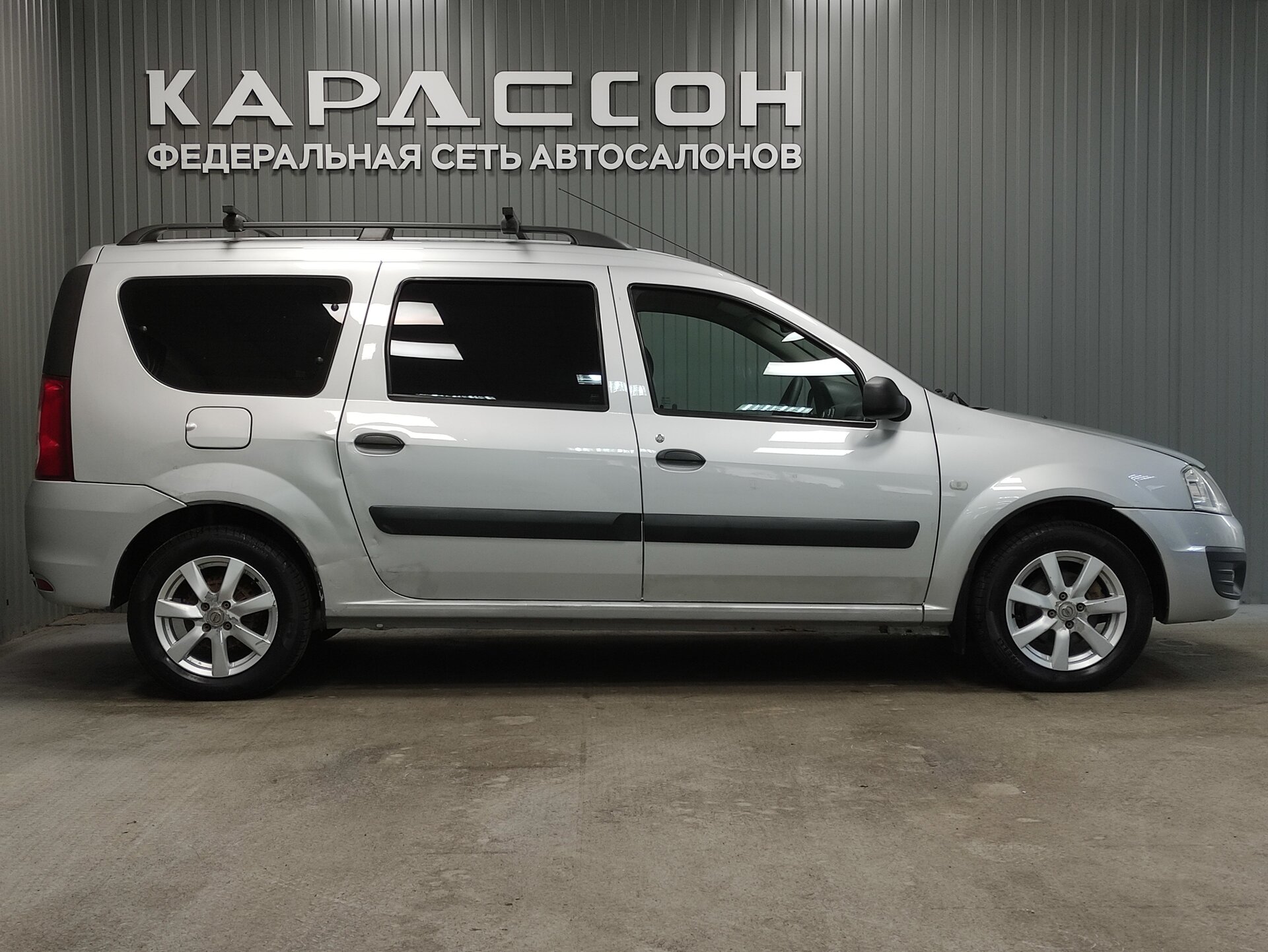 Lada (ВАЗ) Largus, I 2013