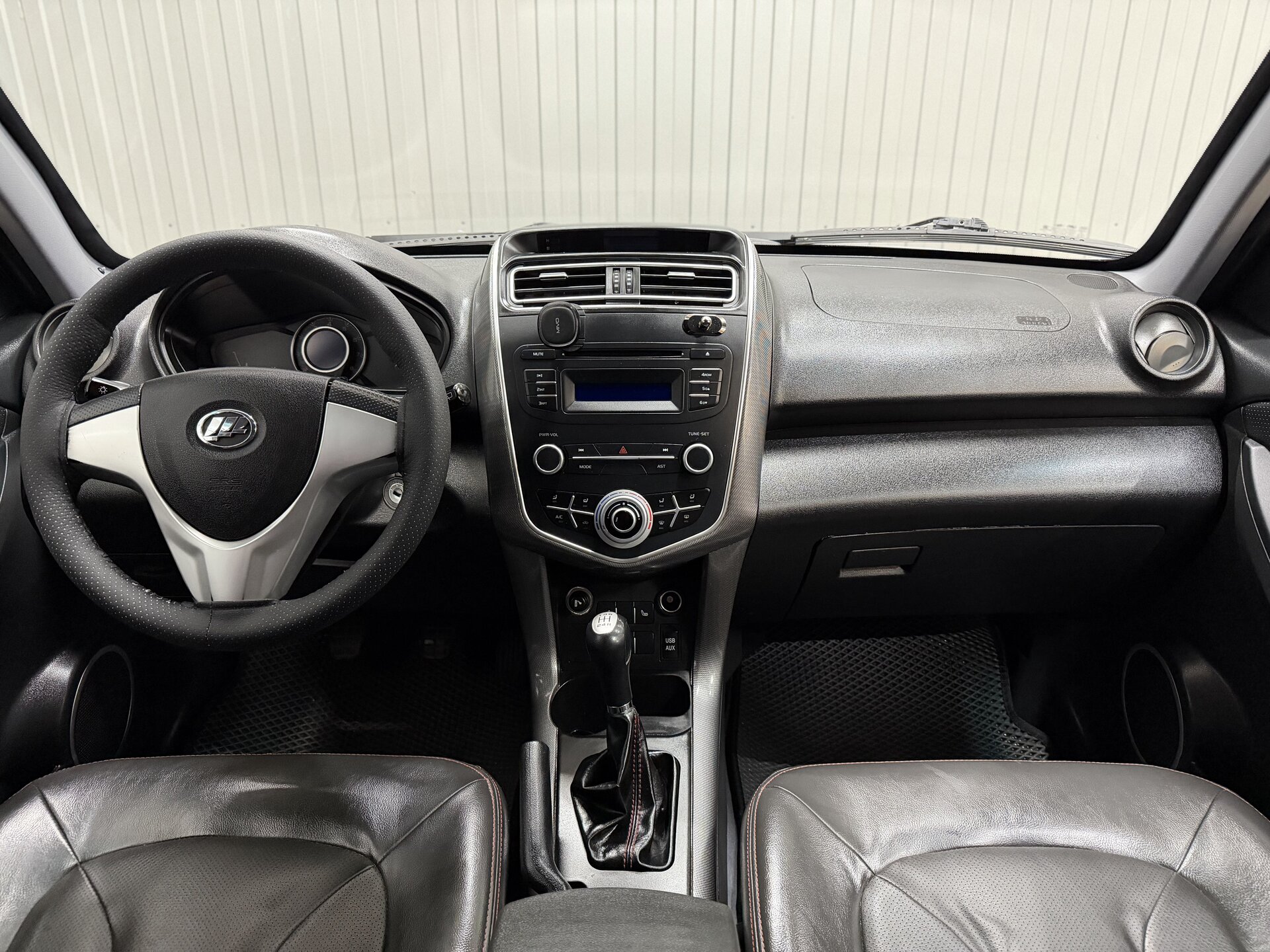 Lifan X60, I Рестайлинг 2 2017 Lifan X60, I Рестайлинг 2 2017