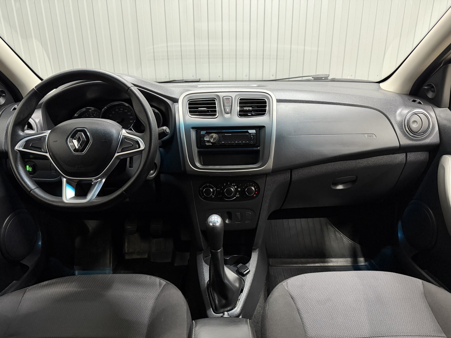 Renault Logan, II Рестайлинг 2019 Renault Logan, II Рестайлинг 2019