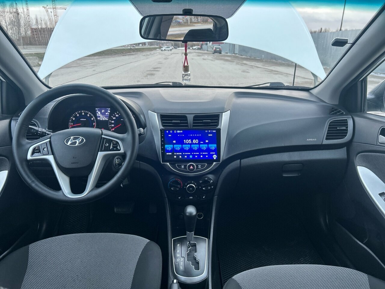 Hyundai Solaris, I 2014