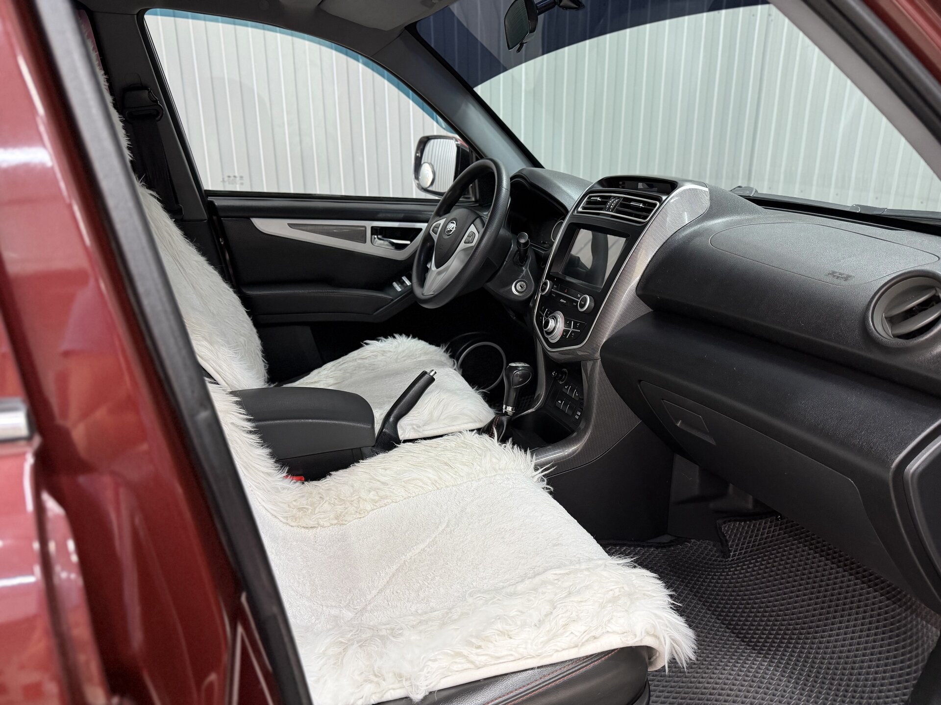 Lifan X60, I Рестайлинг 2 2017 Lifan X60, I Рестайлинг 2 2017
