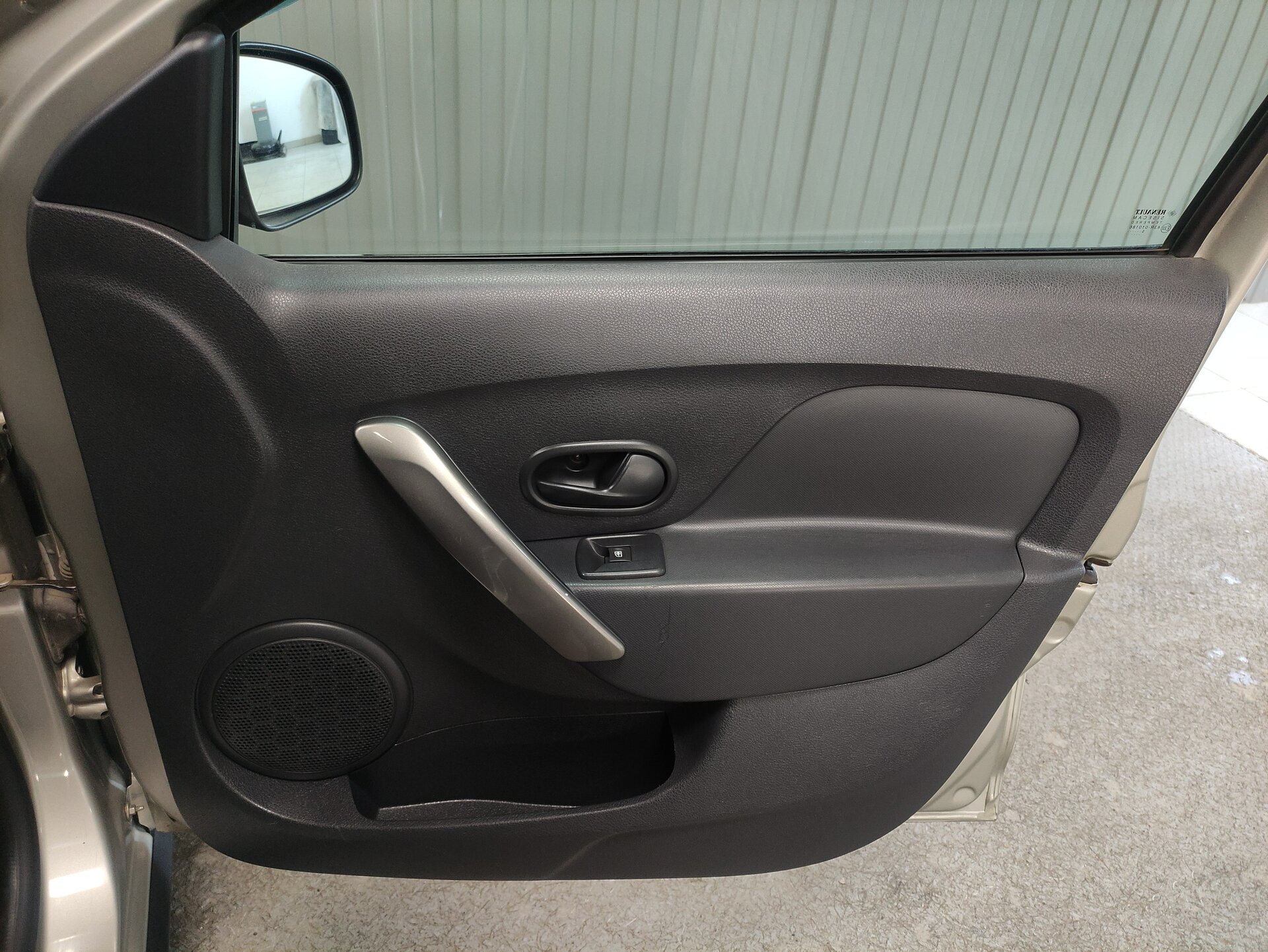 Renault Sandero, II 2015