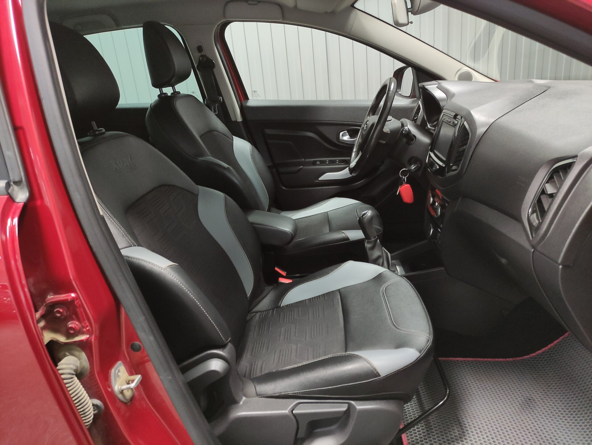 Lada (ВАЗ) XRAY, I 2019