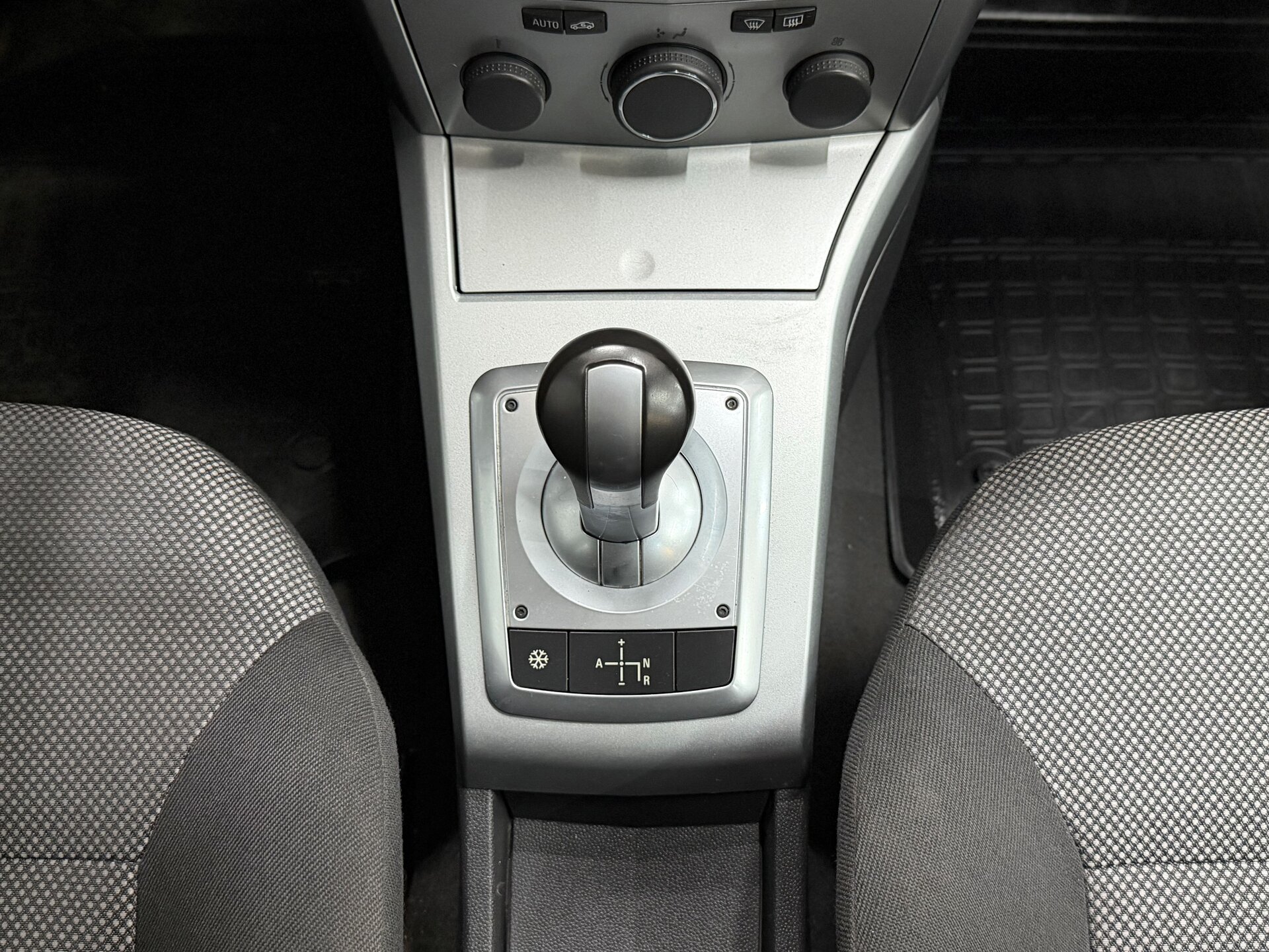 Opel Astra, H Рестайлинг 2012 Opel Astra, H Рестайлинг 2012