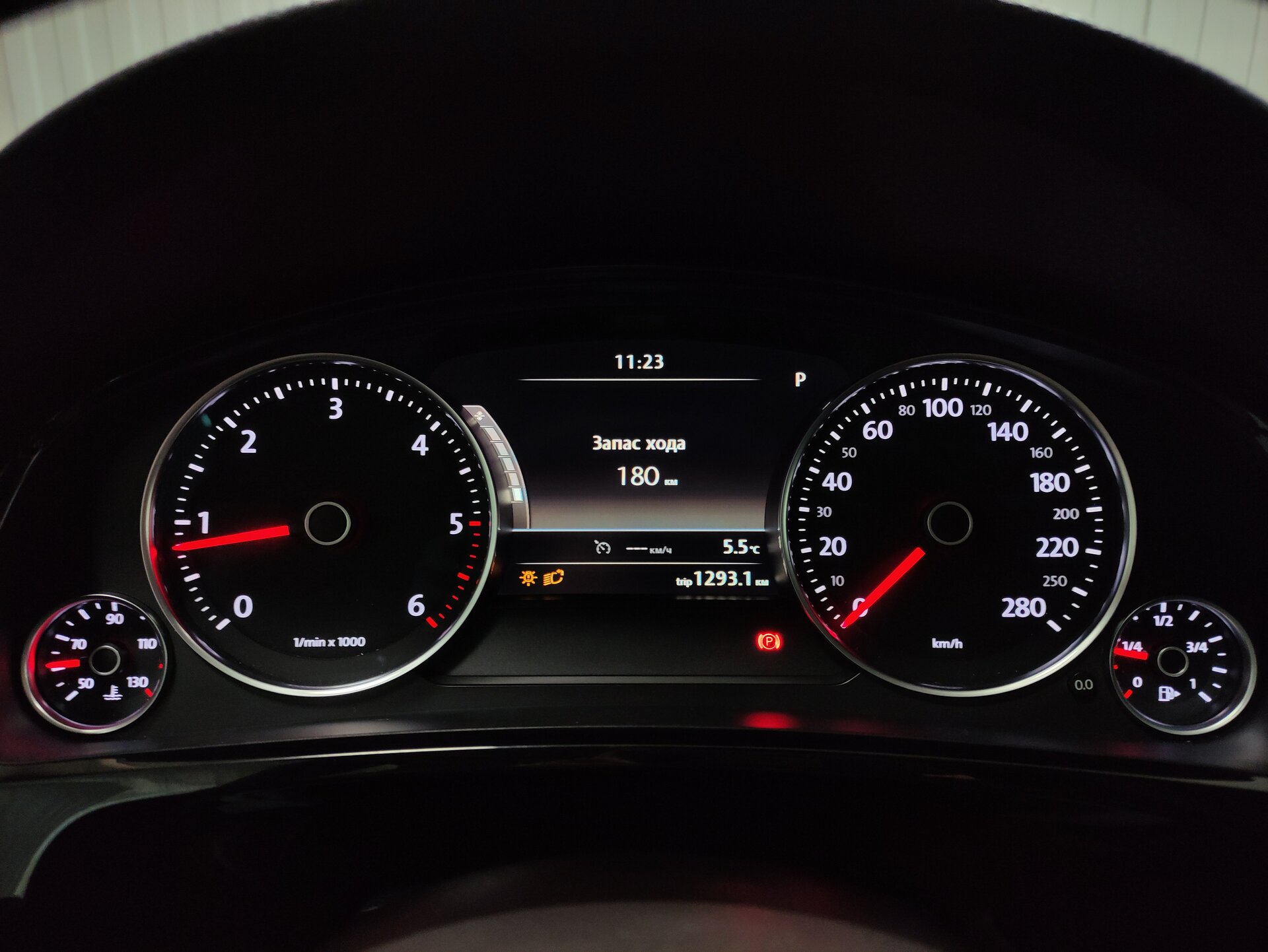 Volkswagen Touareg, II Рестайлинг 2014