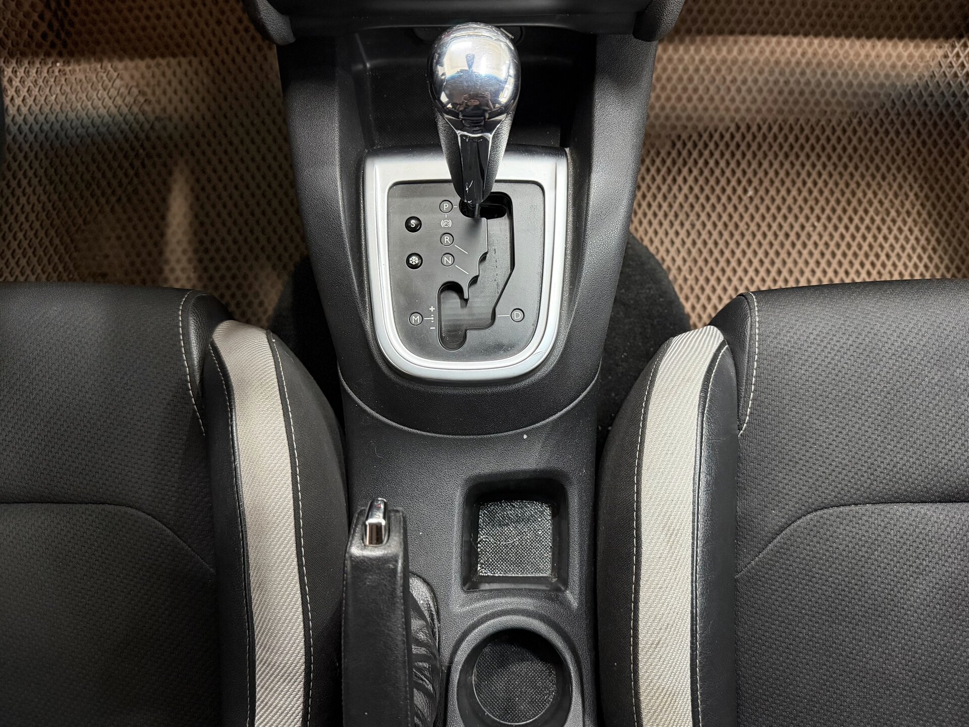 Citroen C4, II 2012 Citroen C4, II 2012