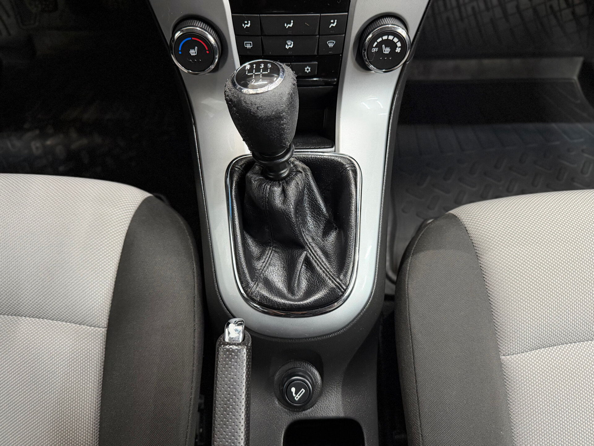 Chevrolet Cruze, I Рестайлинг 2013