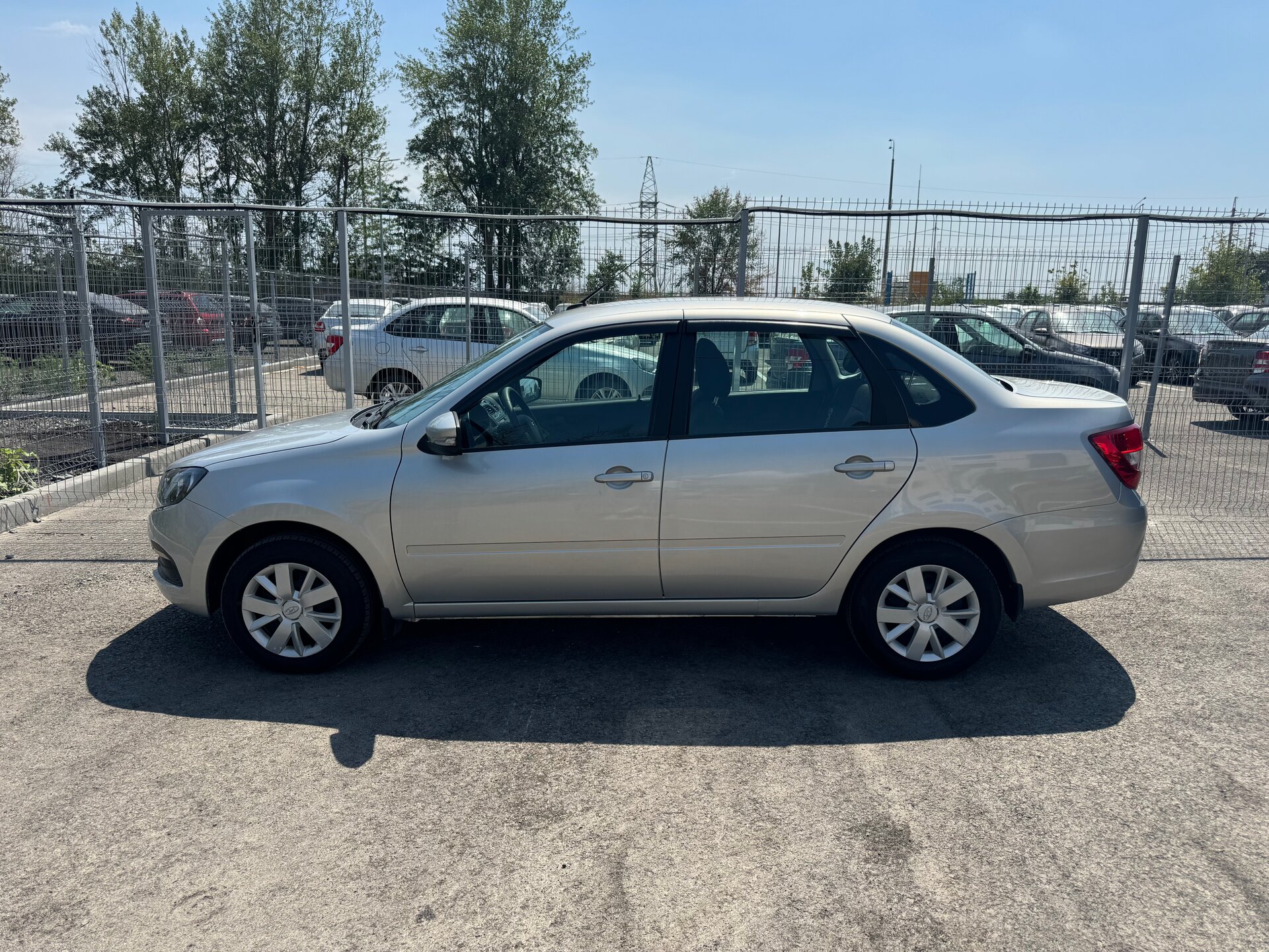 Lada (ВАЗ) Granta, I Рестайлинг 2022 Lada (ВАЗ) Granta, I Рестайлинг 2022