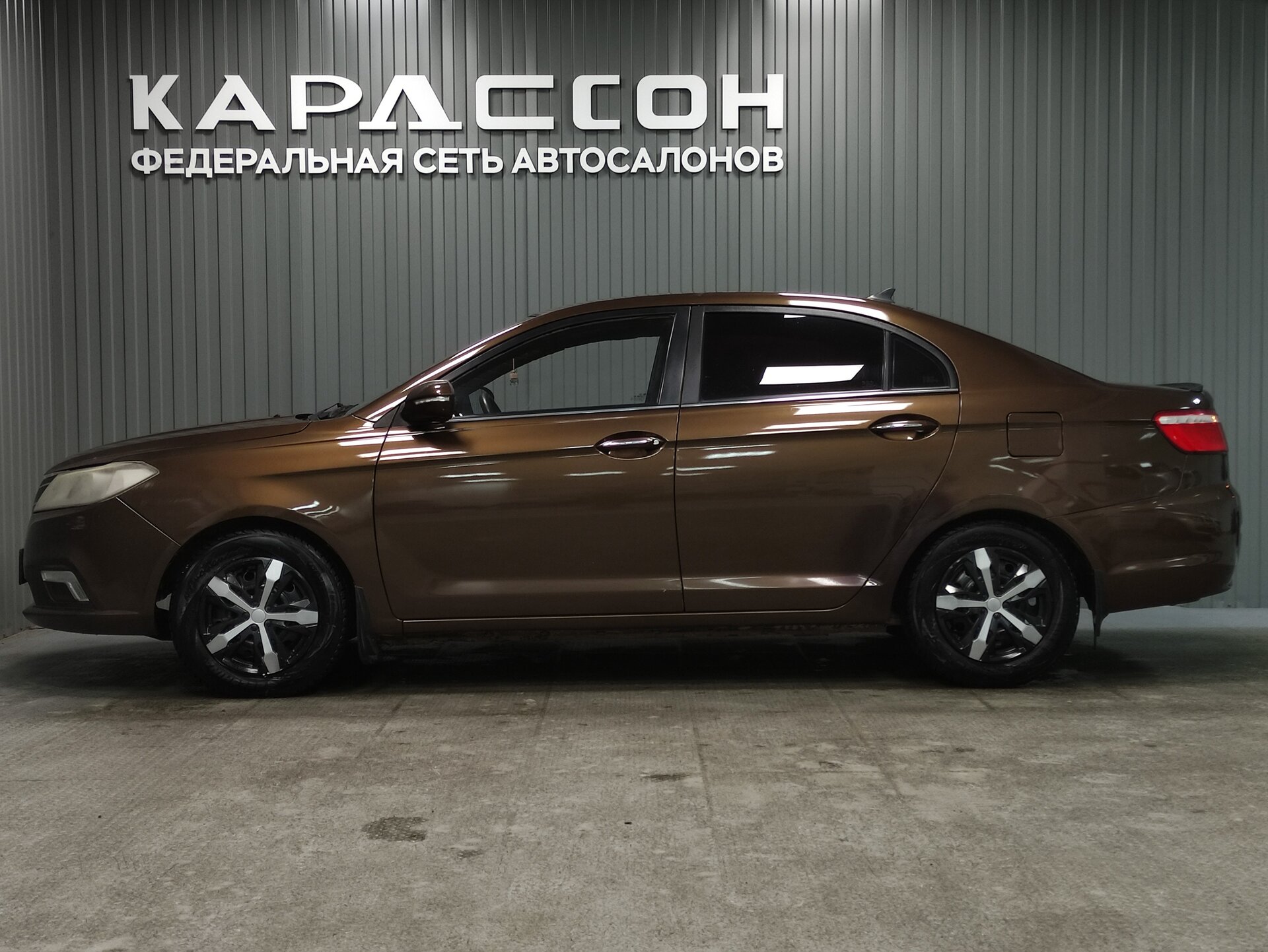 Lifan Solano, II 2017